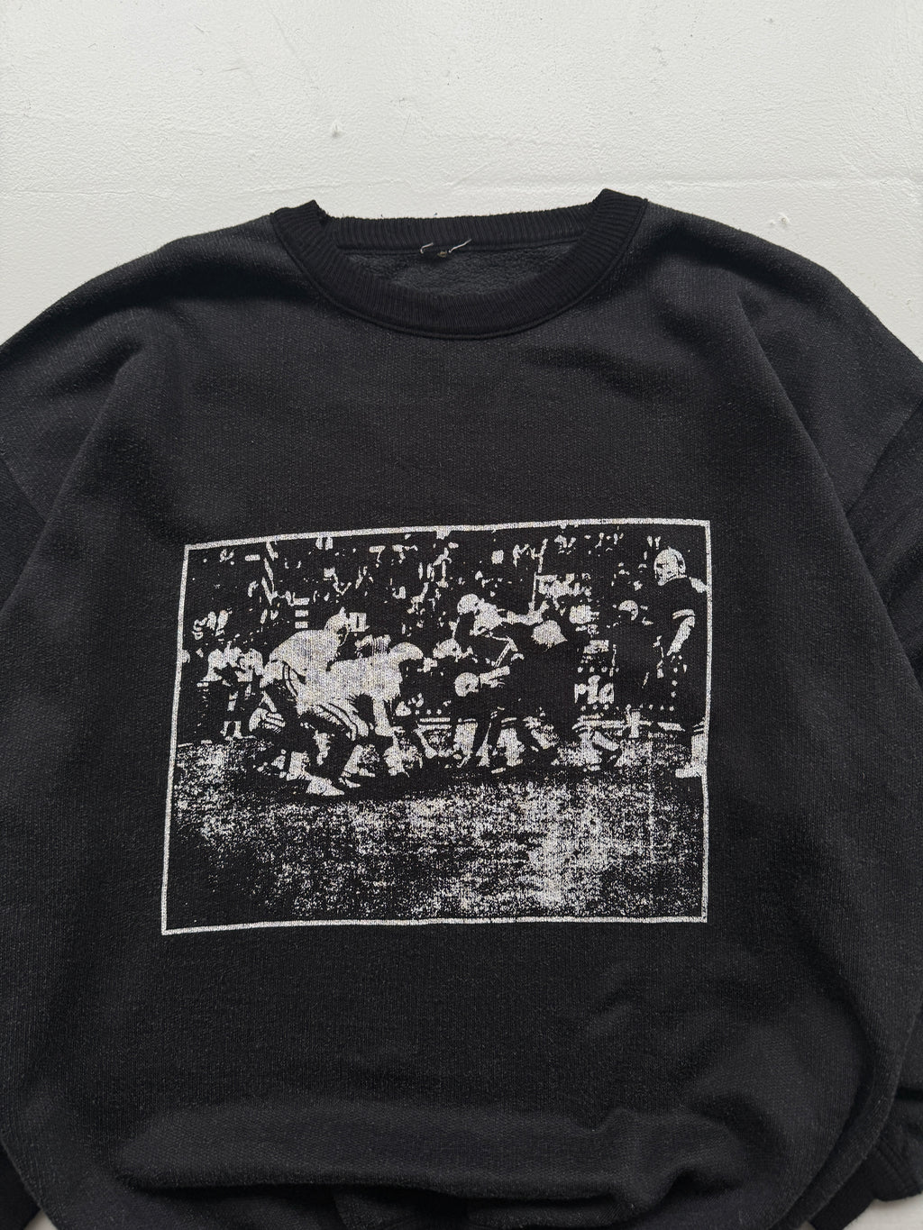 Black American Football 80's Vintage Graphic Sweatshirt Jumper - Large