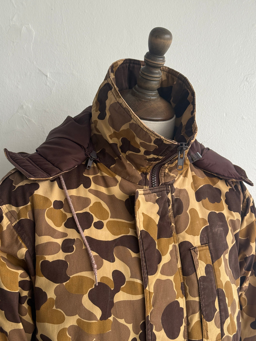 Avid Camo Duck Hunter 80's Vintage Hooded Hunting Jacket - Medium