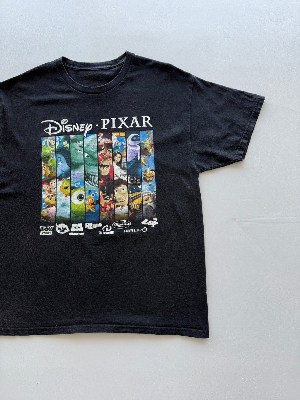 Disney Pixar Multi-Film 00's Vintage Graphic T-Shirt - Large