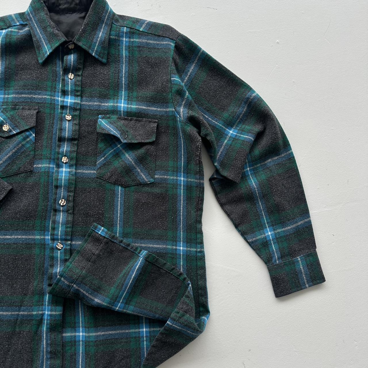Green Grey Checkered 90s Vintage Long sleeve - Medium