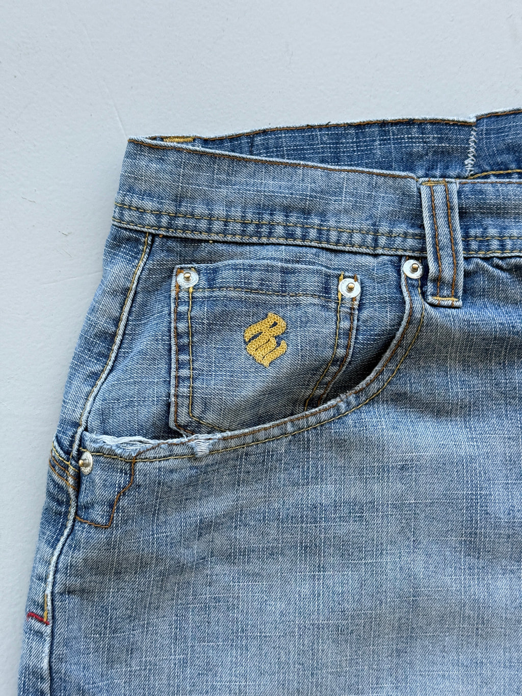Light Blue Rocawear 00's Vintage Y2K Baggy Hip Hop Denim Shorts - W38 x L14
