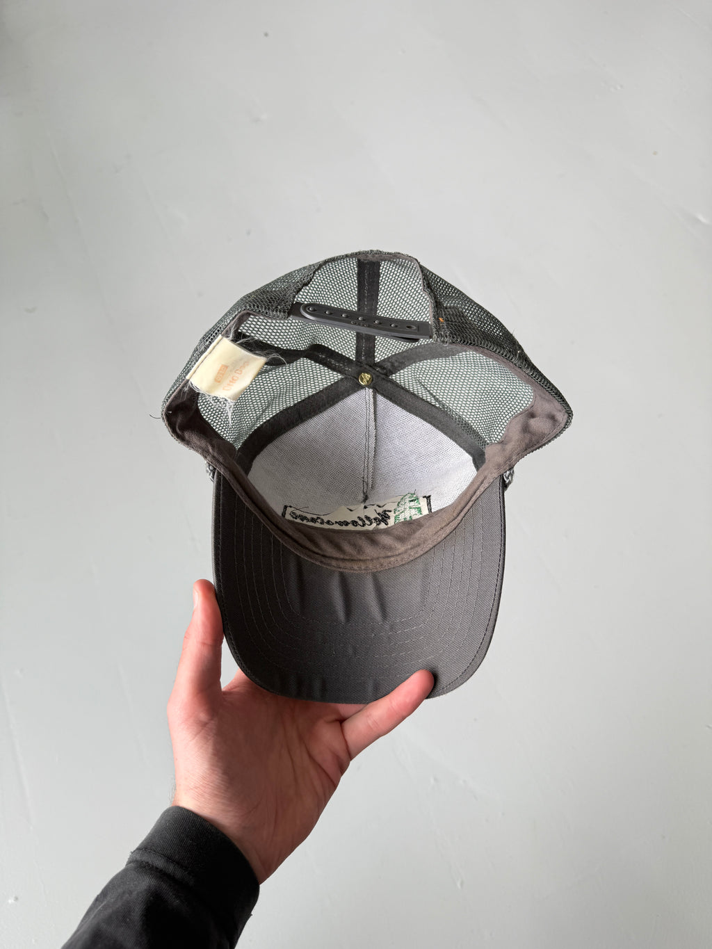 Grey Yellowstone Log Homes Vintage Canvas and Mesh SnapBack Trucker Cap