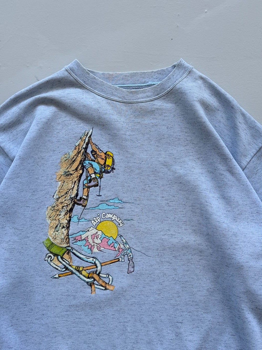Alp Company Rock Climbing Graphic Vintage Sweatshirt - Large