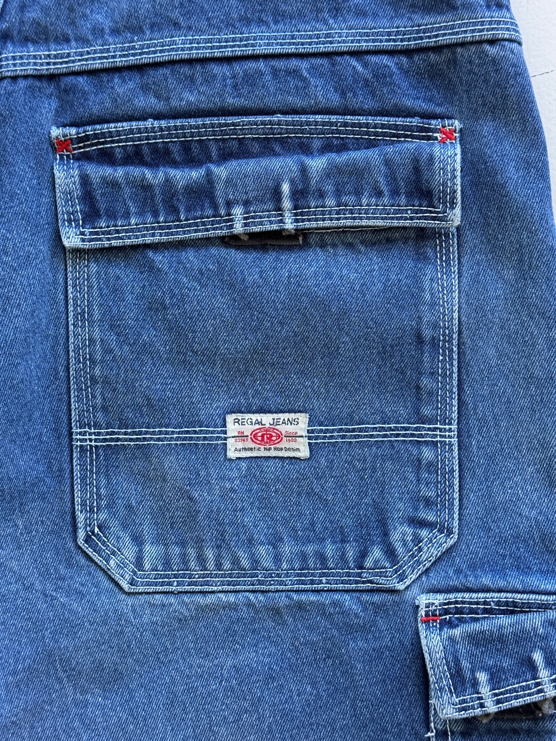 Mid Blue Regal 00's Vintage Y2K Baggy Hip Hop Denim Cargo Shorts - W36 x L12