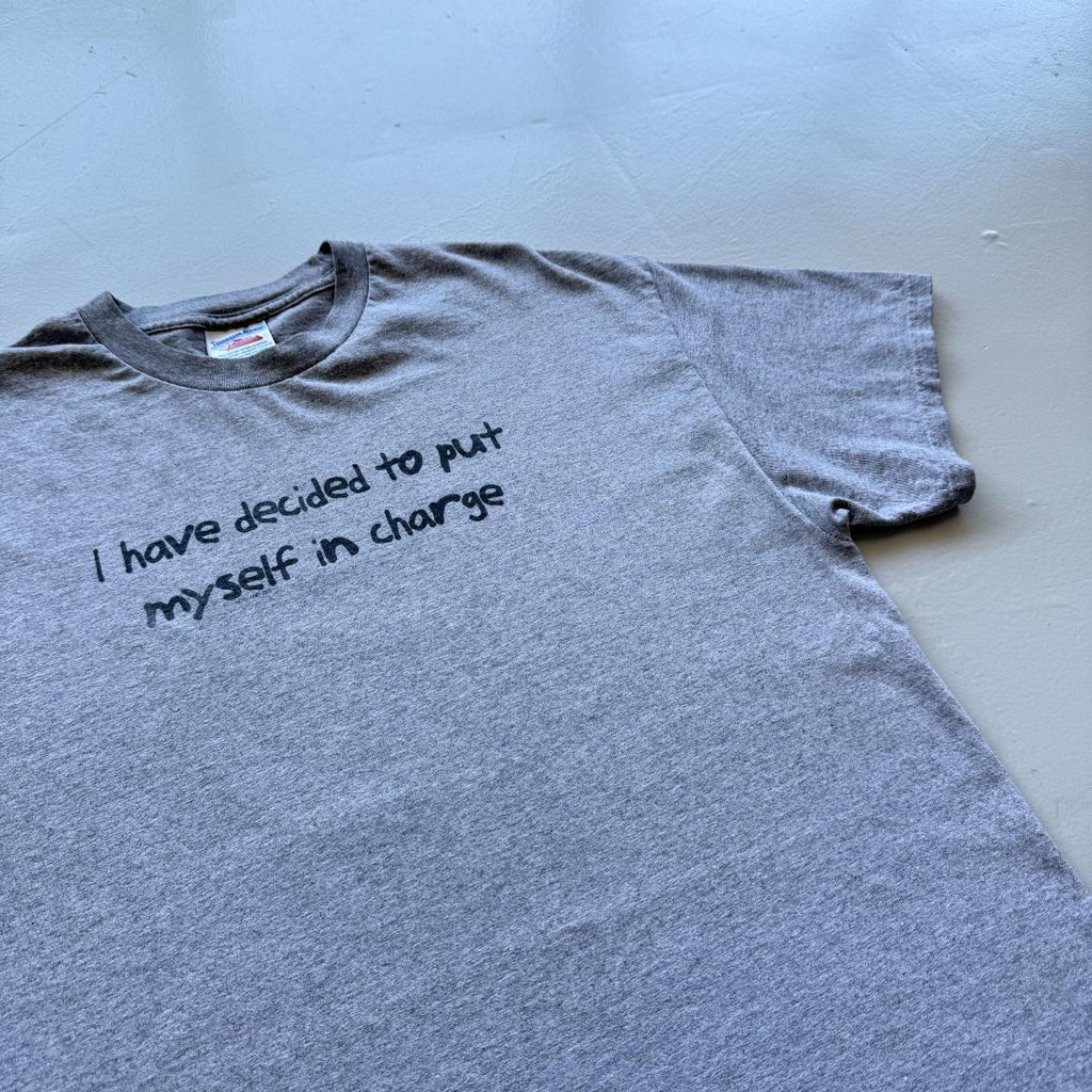 Grey 'I Have Decided To Put Myself In Charge' Vintage 90s T-shirt - XL