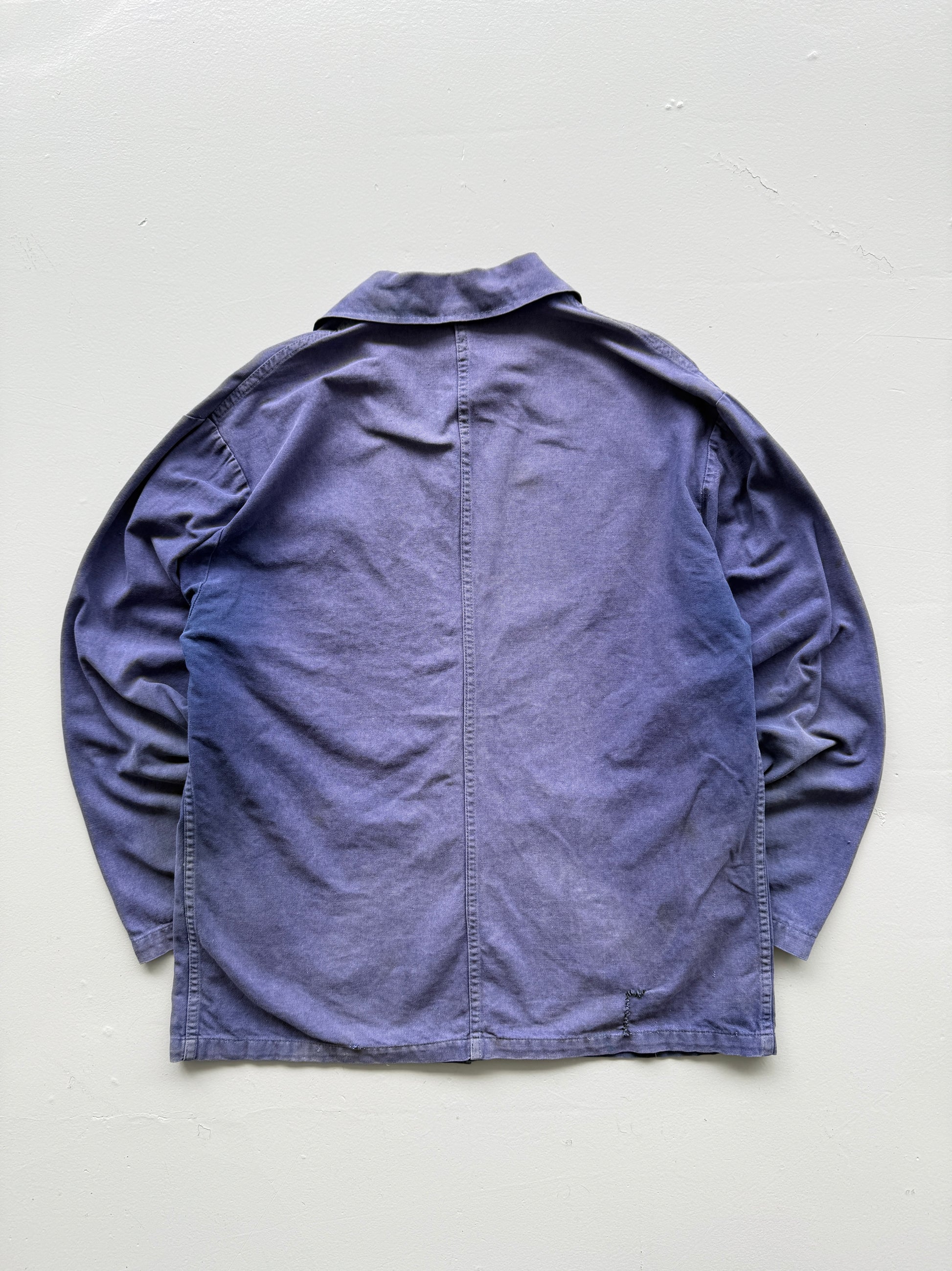 Thrashed Faded Blue French Chore Jacket 70's Vintage Workwear CH188 - Large