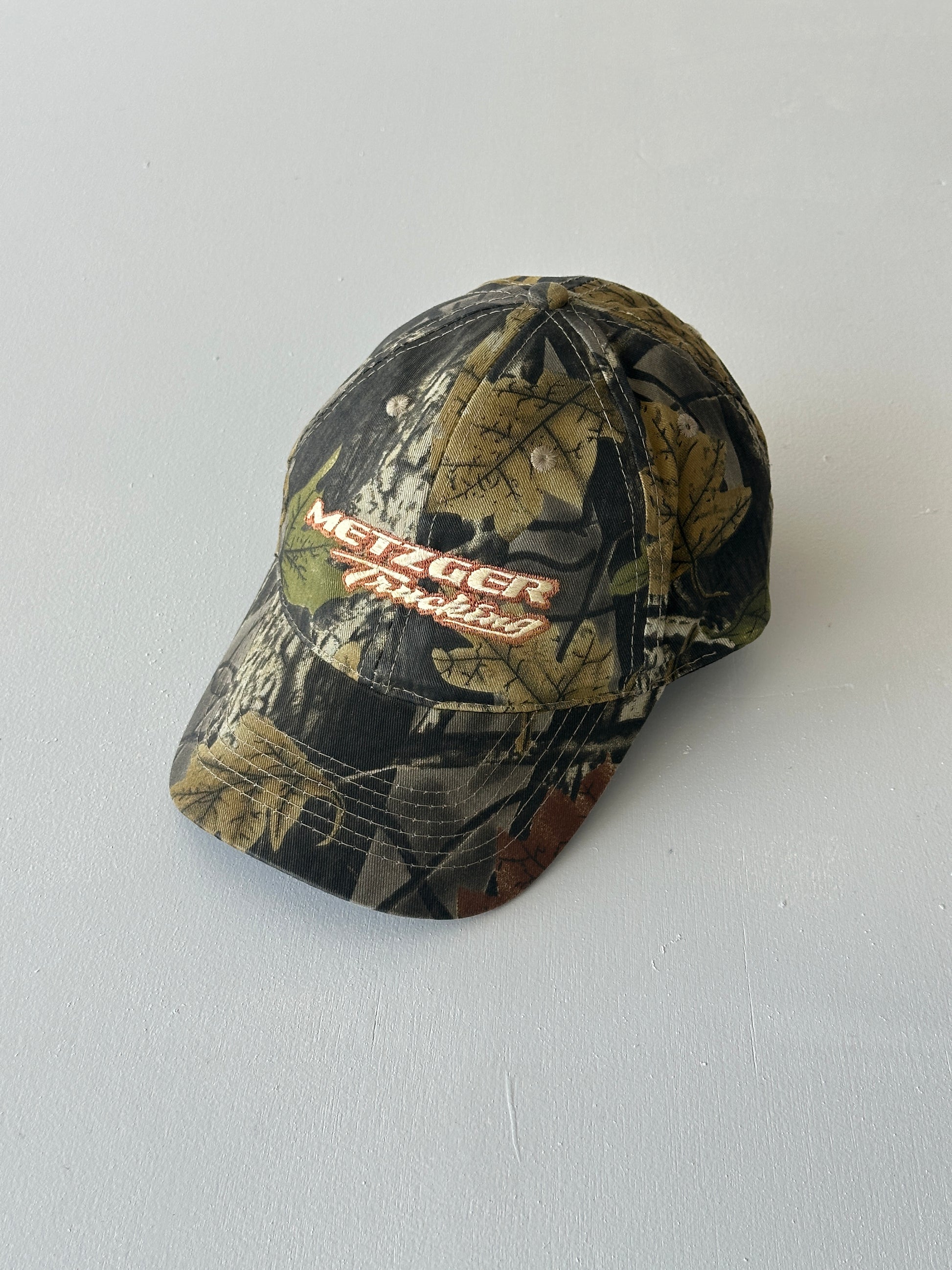 Camo Metzger Trucking 90's Vintage SnapBack Trucker Cap