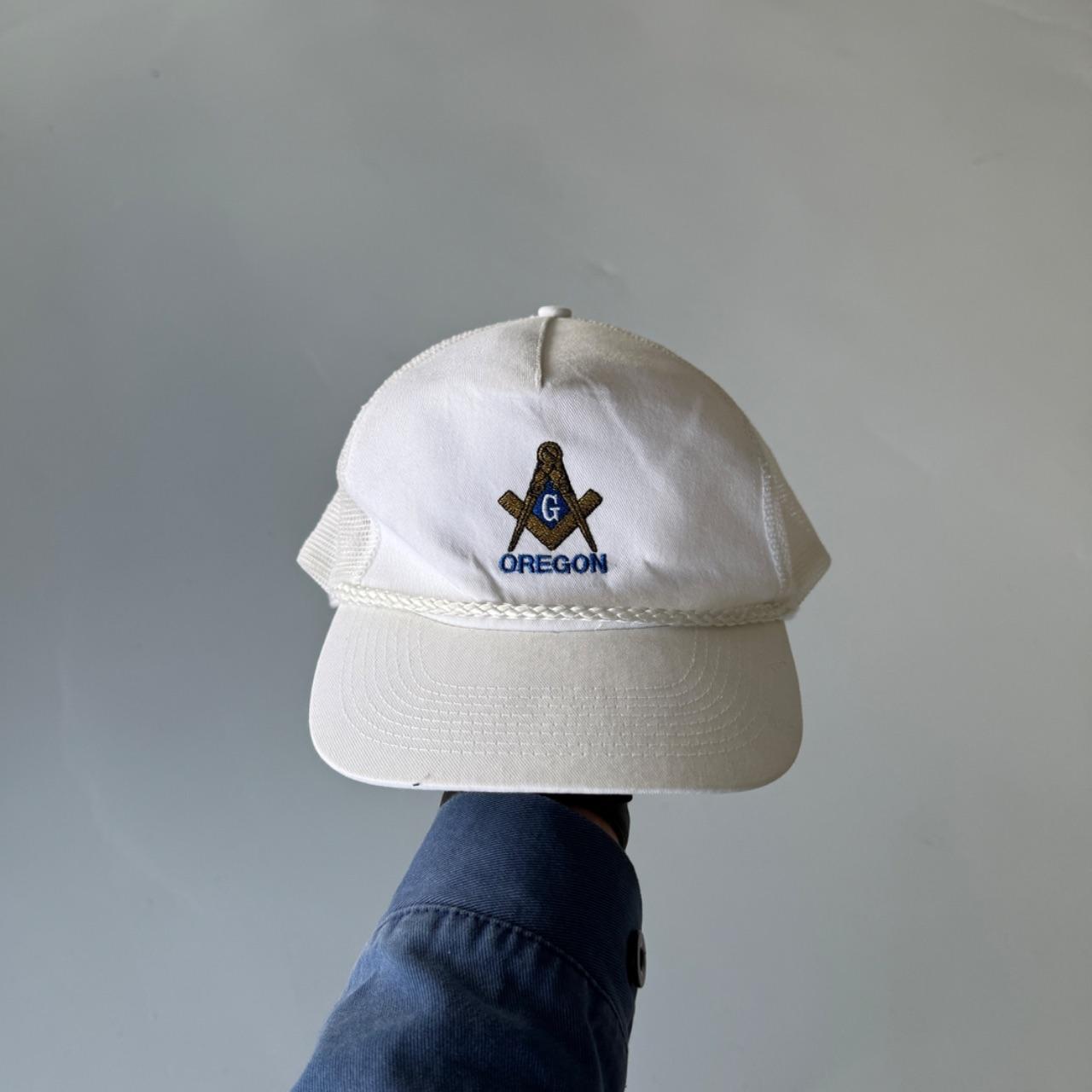 White Oregon Vintage Mesh SnapBack Trucker Cap