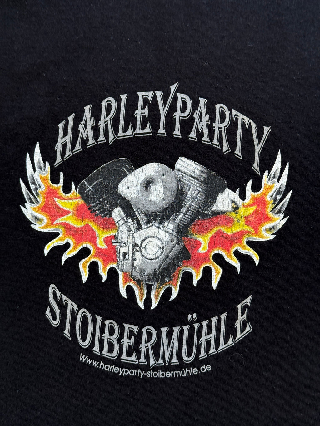 Black Harley Party 00's Vintage Harley Davidson Graphic T-Shirt - Large