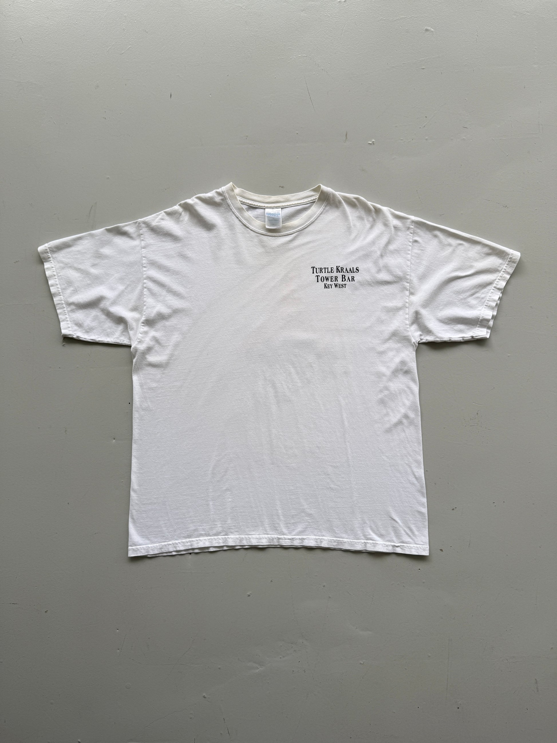 White Turtle Bay 90's Vintage Slogan Graphic Bar T-Shirt - XL
