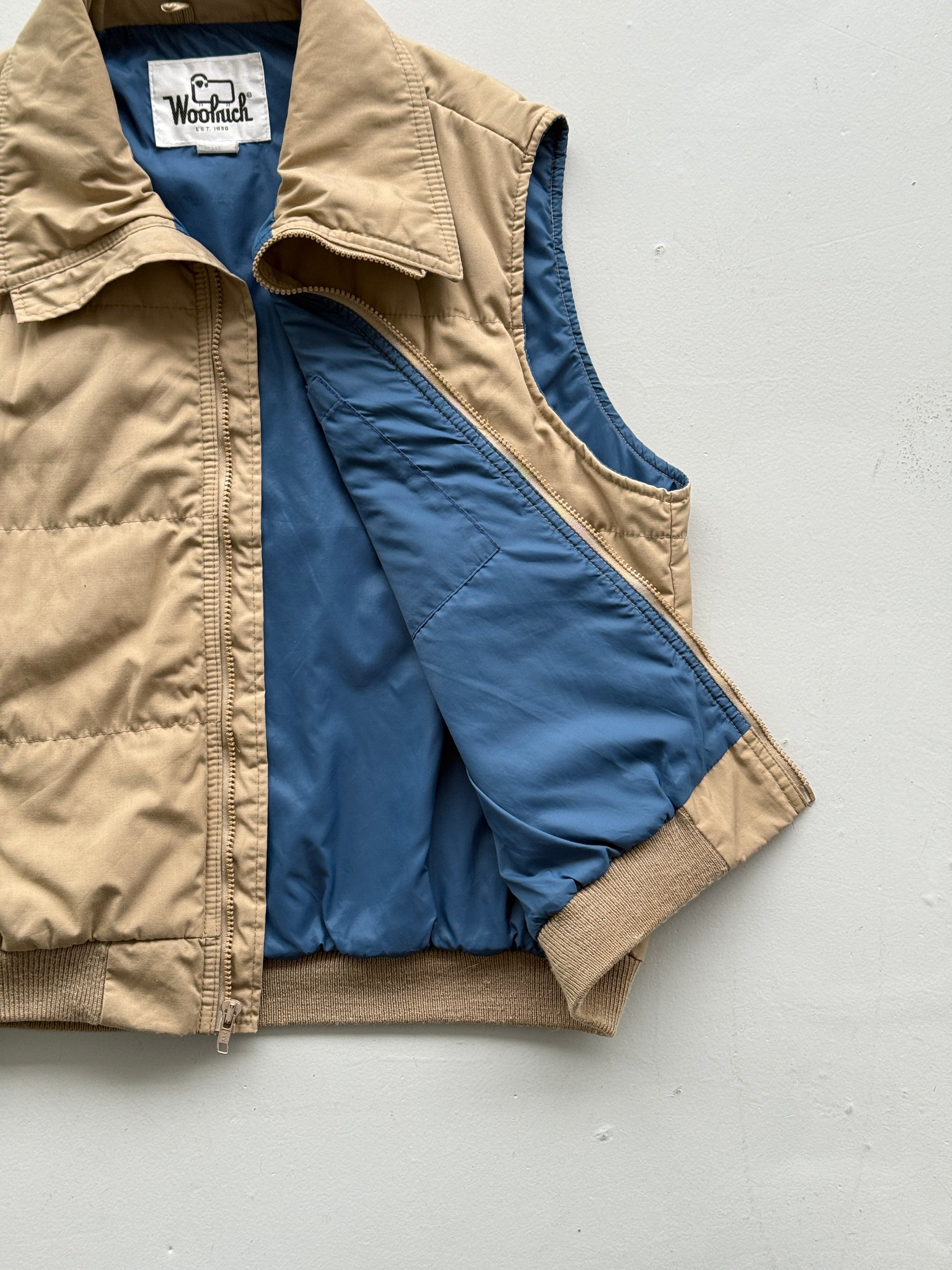 Cream Woolrich 90's Vintage Insulated Puffer Vest Body Warmer - Medium