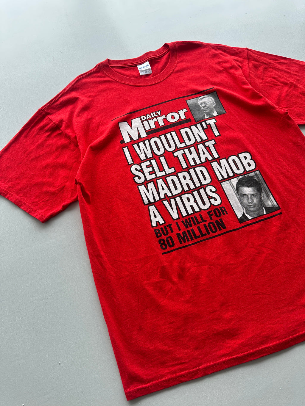 Daily Mirror Madrid Mob Novelty Vintage T-Shirt - XL