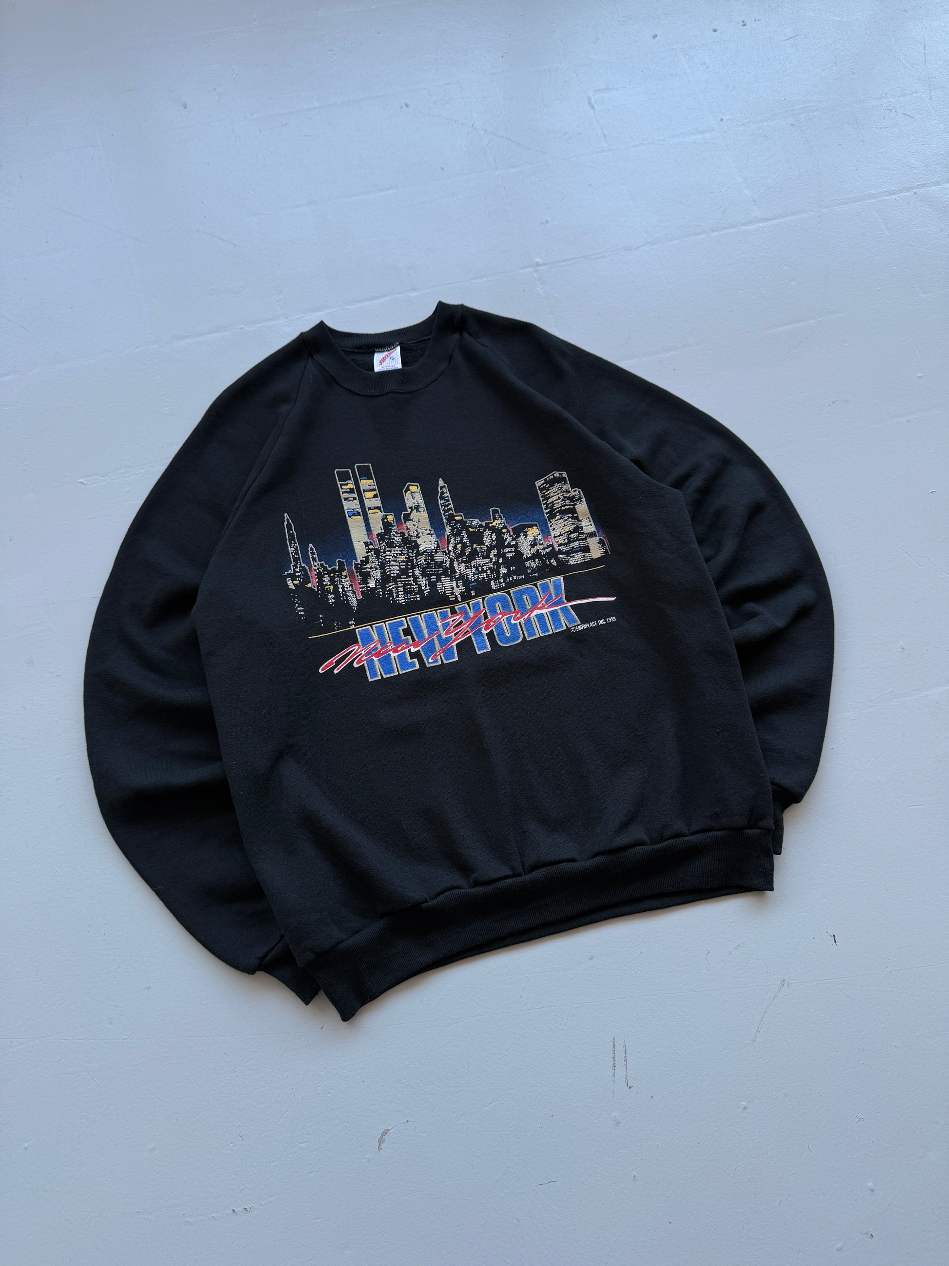 Black New York 90's Vintage Graphic Tourist Sweatshirt Jumper - Medium