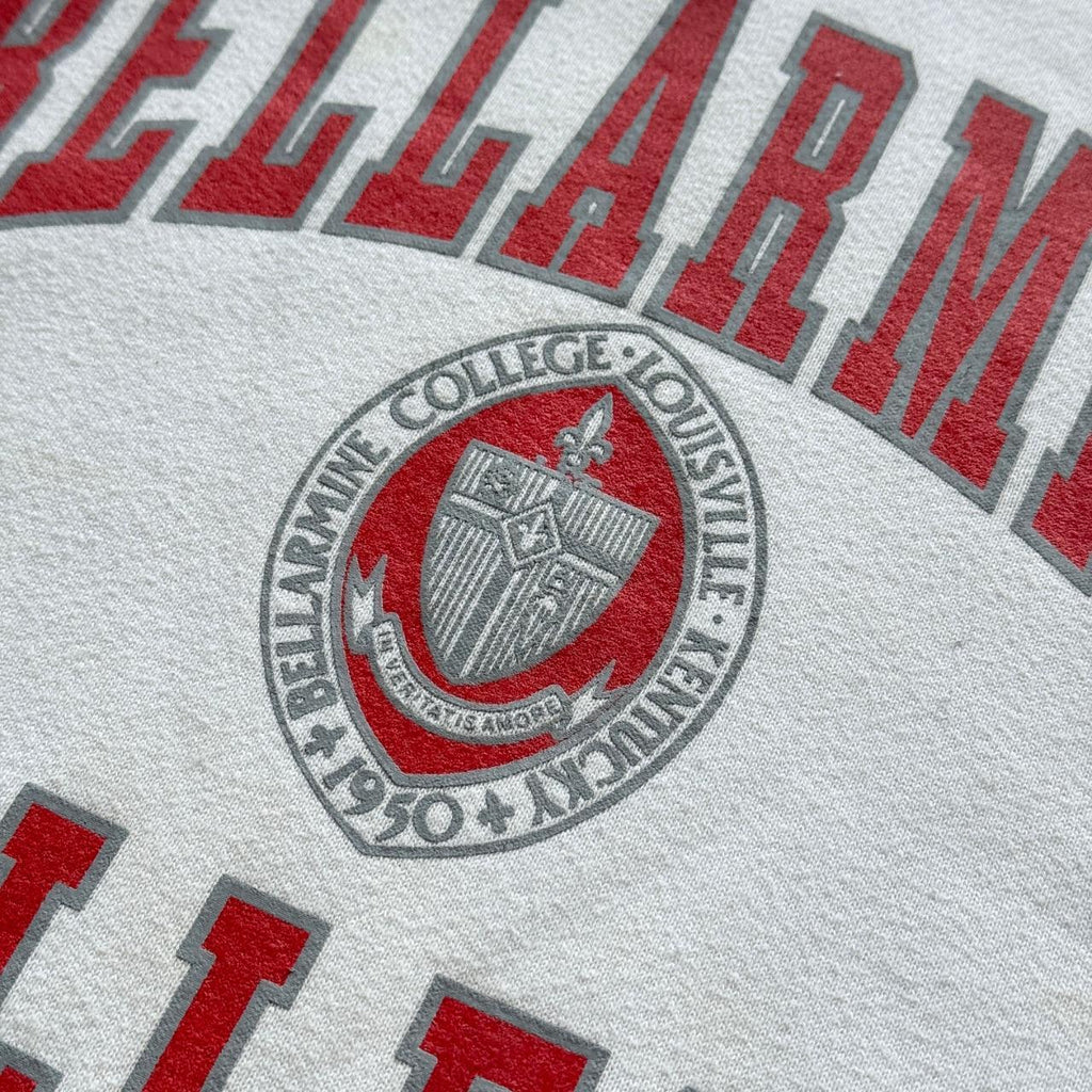 White Bellarmine College 90’s Vintage Graphic Sweatshirt - Large