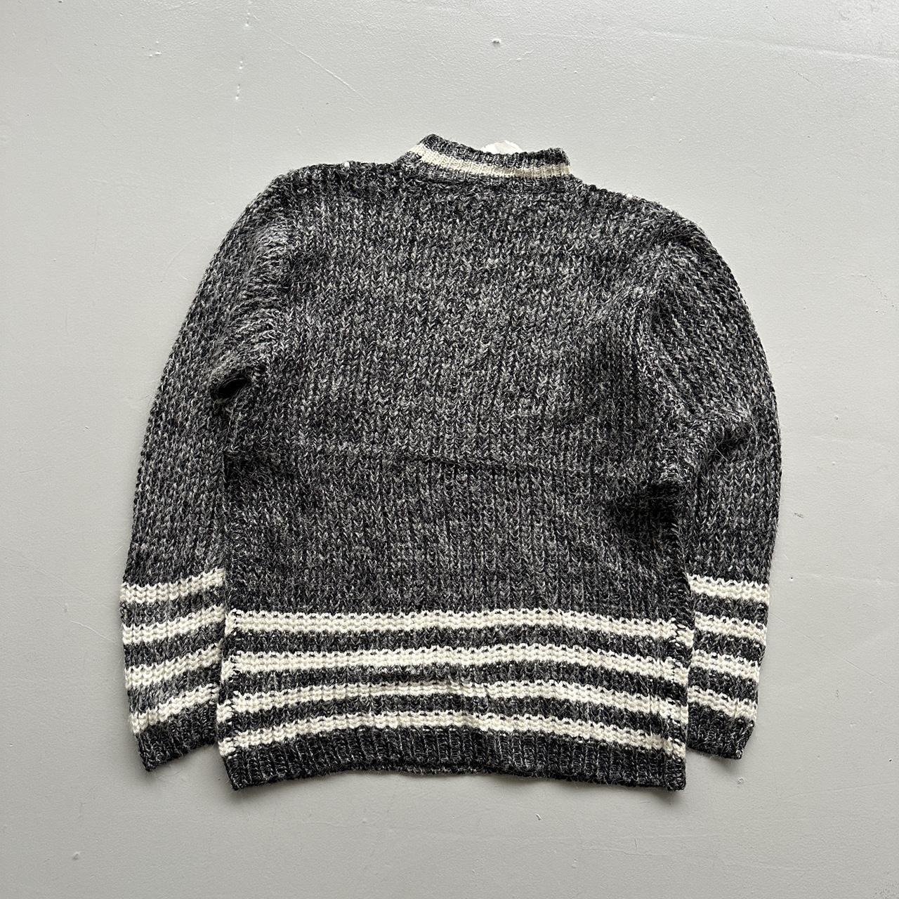 Grey Patterned Hand Knit Vintage Woollen Jumper - Medium