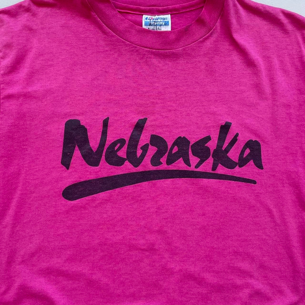 Pink Nebraska Tourist 80s/90s Americana Vintage T-shirt - Large