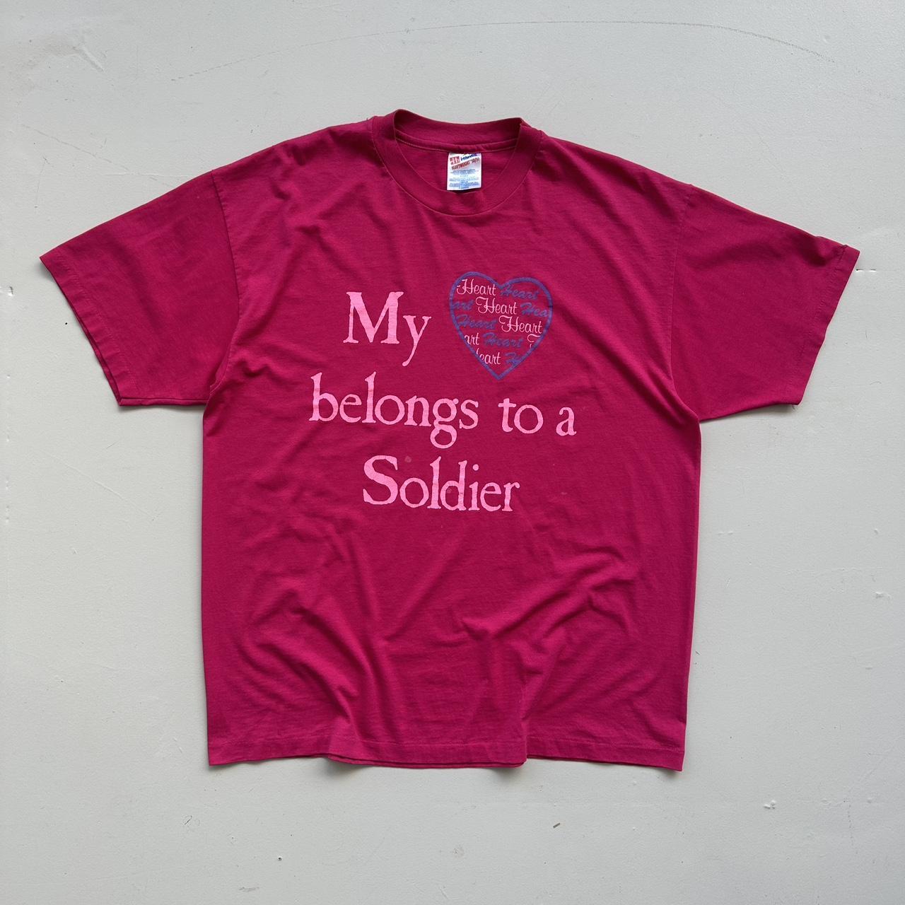 My Heart Belongs to a Soldier' 90s Vintage Pink T-shirt - XL
