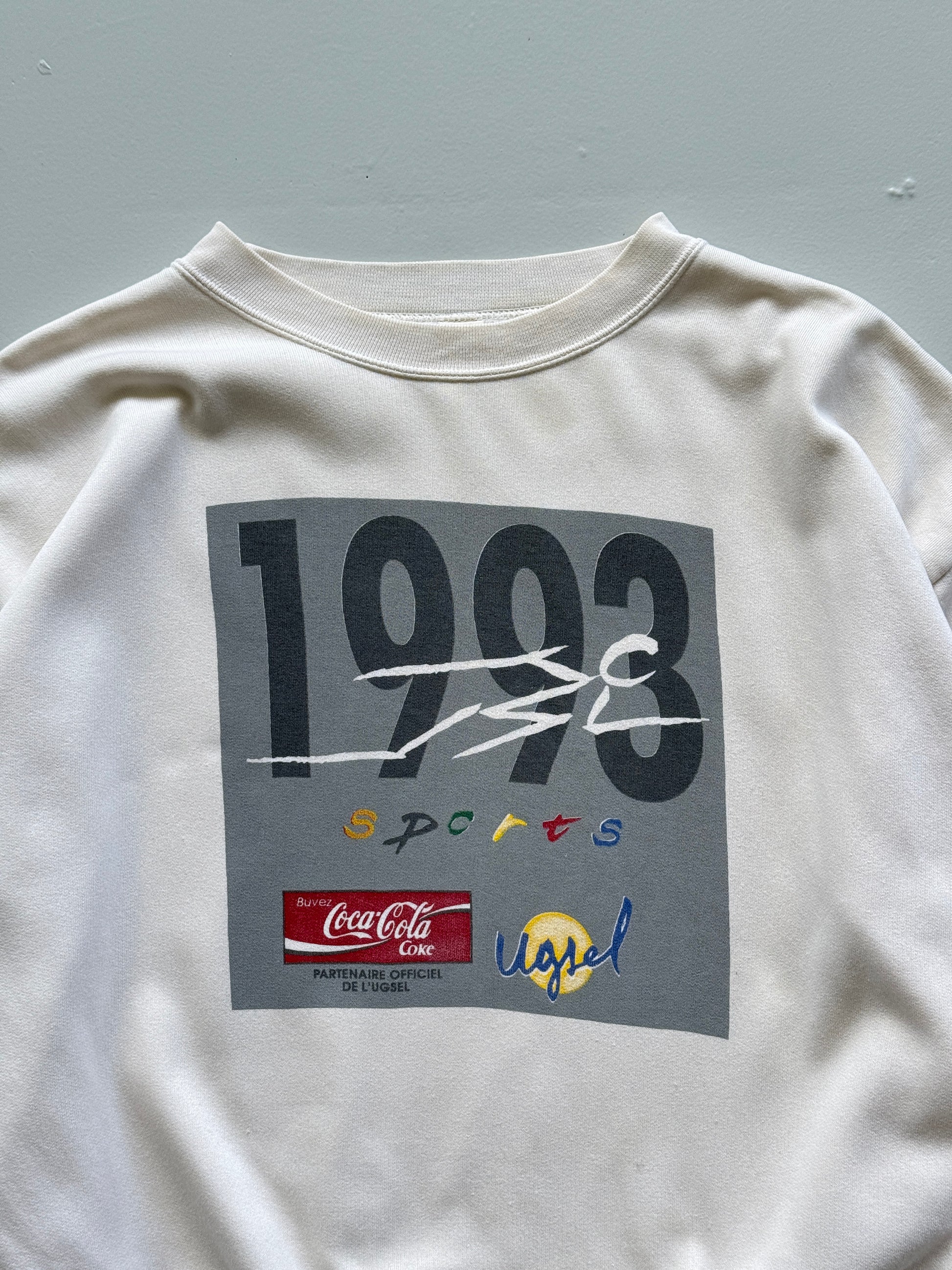 White Coca Cola 90's Vintage Graphic Running Sweatshirt Jumper - Medium
