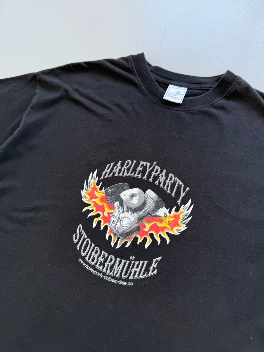 Black Harley Party 00's Vintage Harley Davidson Graphic T-Shirt - Large