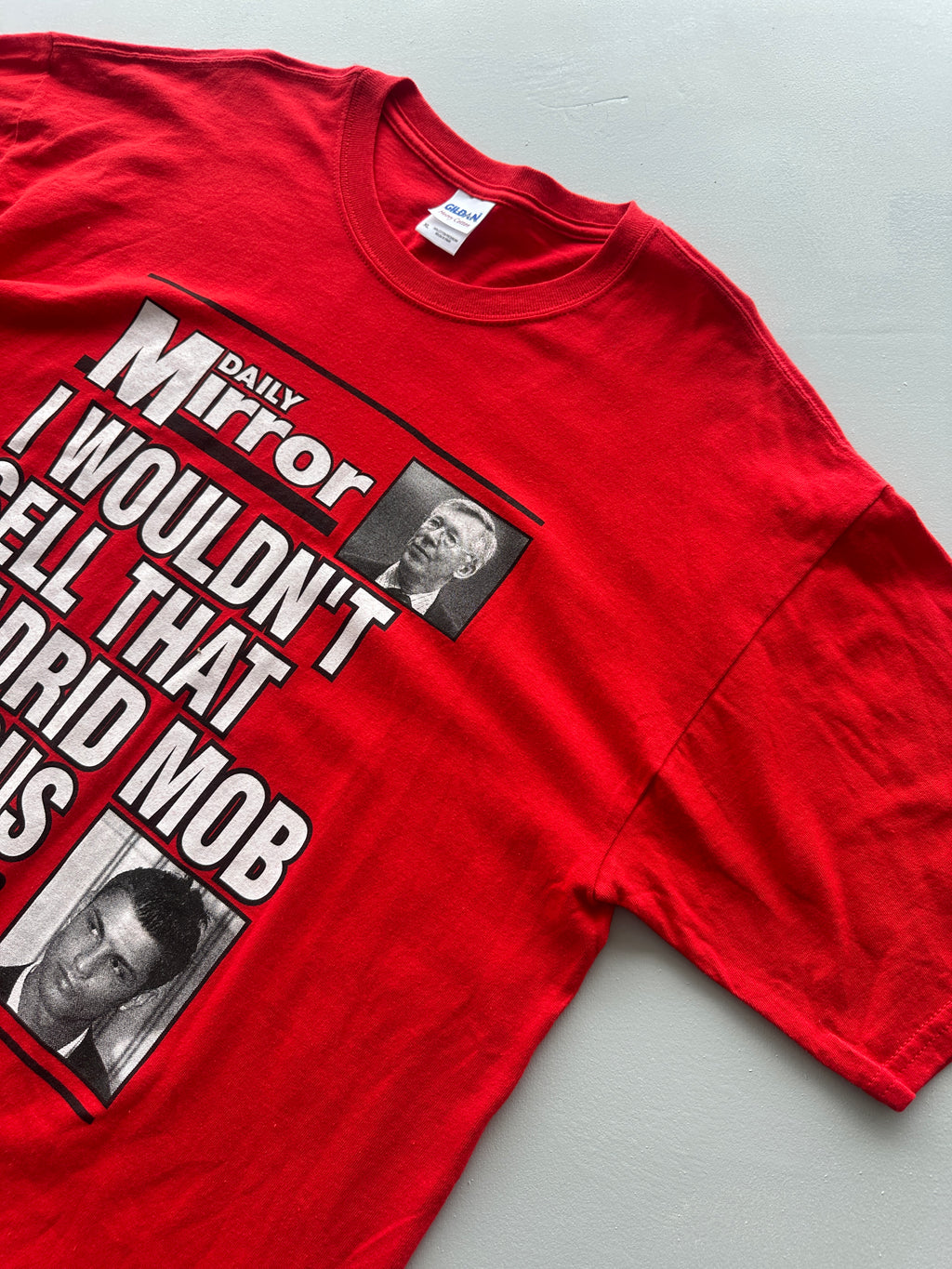 Daily Mirror Madrid Mob Novelty Vintage T-Shirt - XL