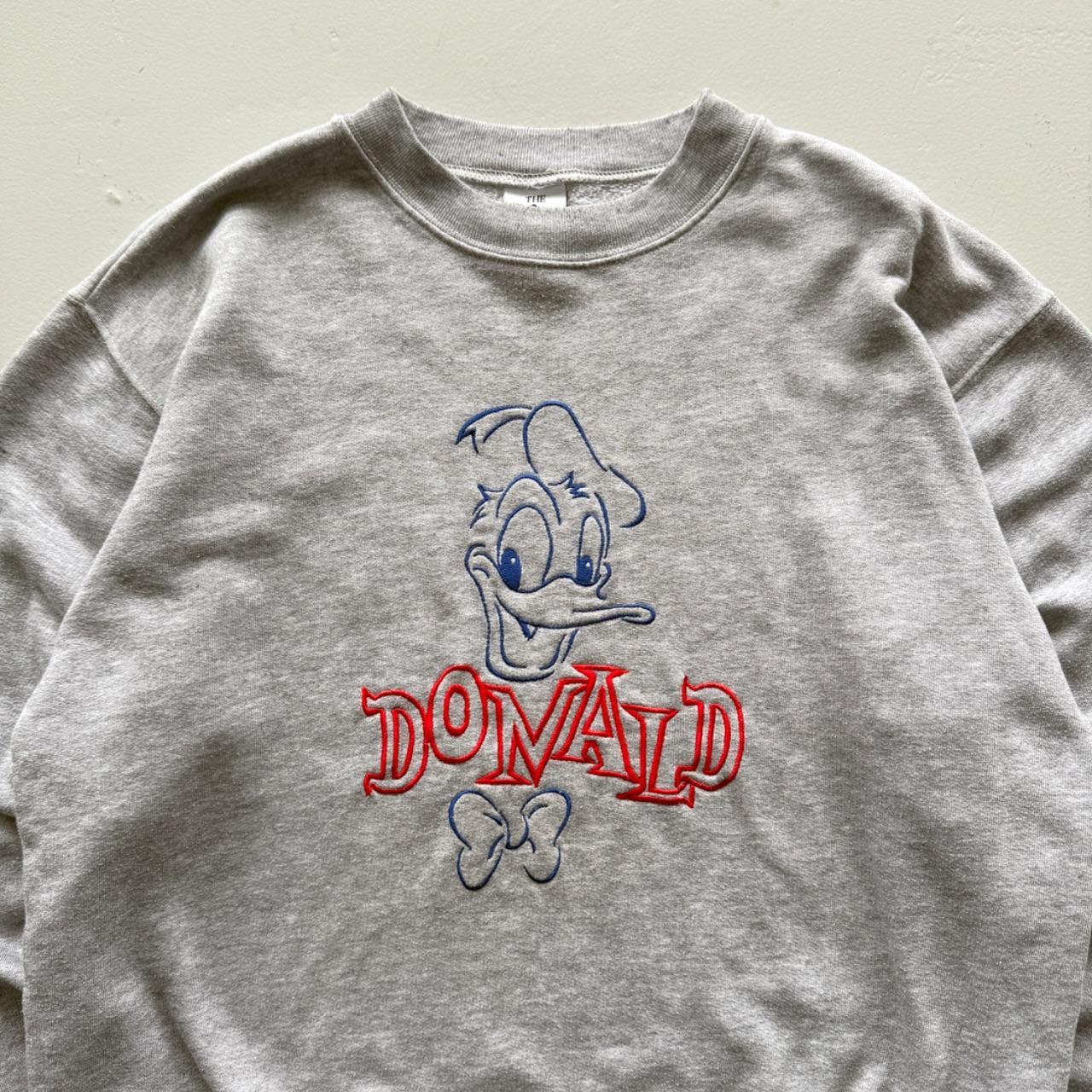 Grey Donald Duck 90’s Vintage Graphic Sweatshirt - Medium