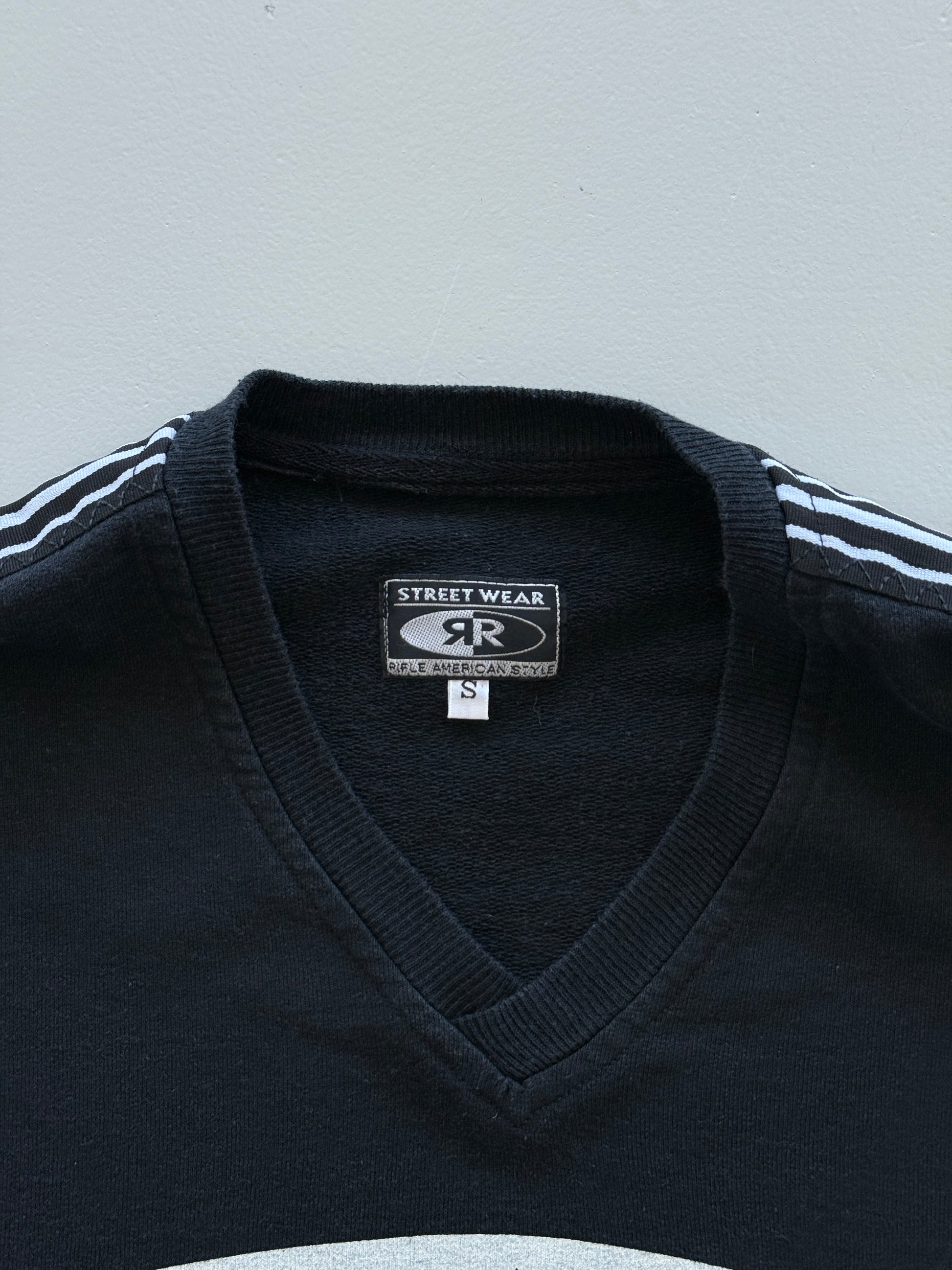 Black Stone Rifle Company 90's Vintage Streetwear Graphic  Sweatshirt - Small