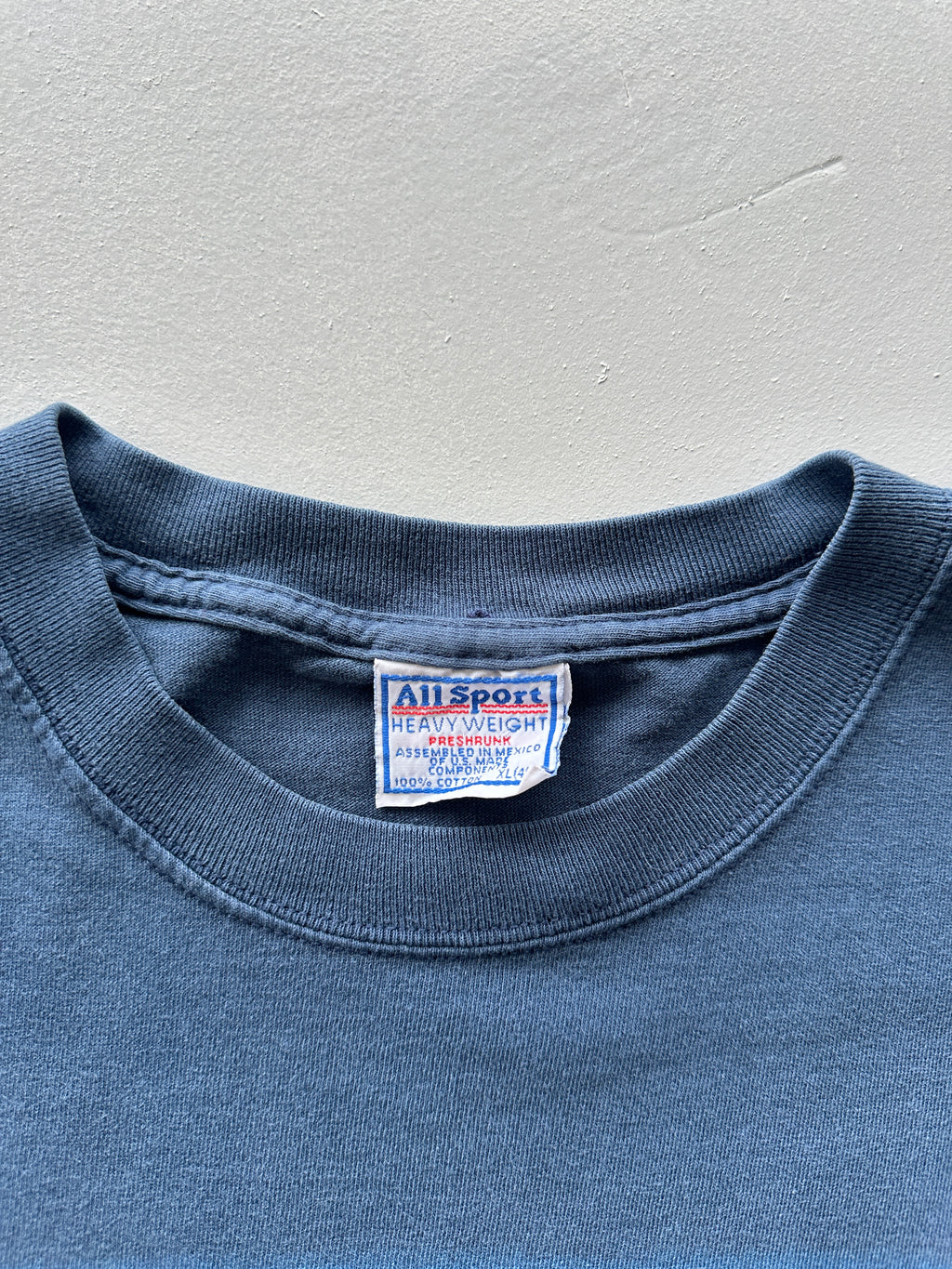 Navy Kurt Cobain Nirvana 2000 AllSport Vintage T-shirt - XL
