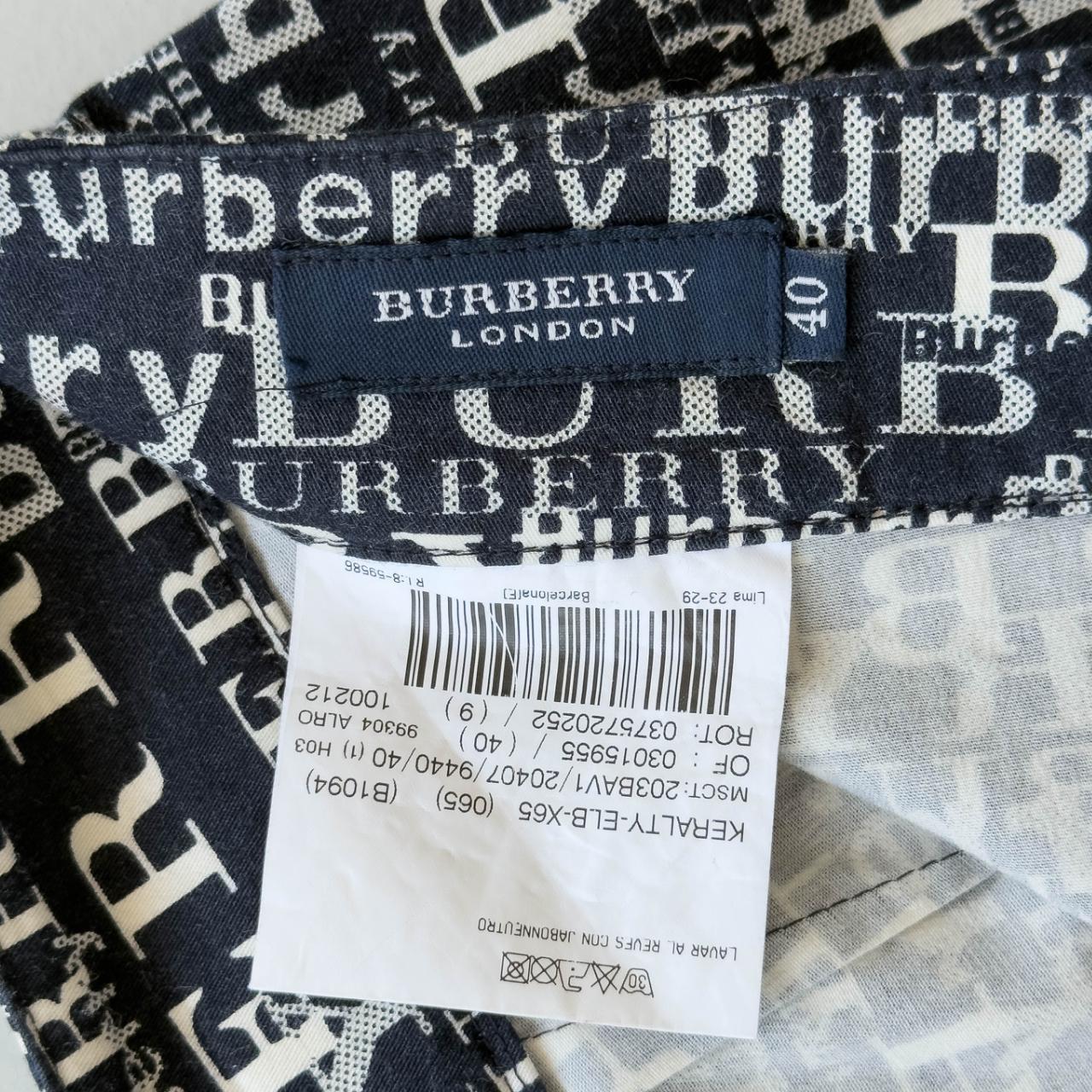 Black Burberry Cotton 90's Vintage Trousers/Capri - 31” x 30”