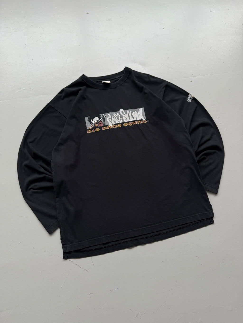 Black Big Bang Squad Vintage Streetwear Hip-Hop Sweatshirt 90's- Large