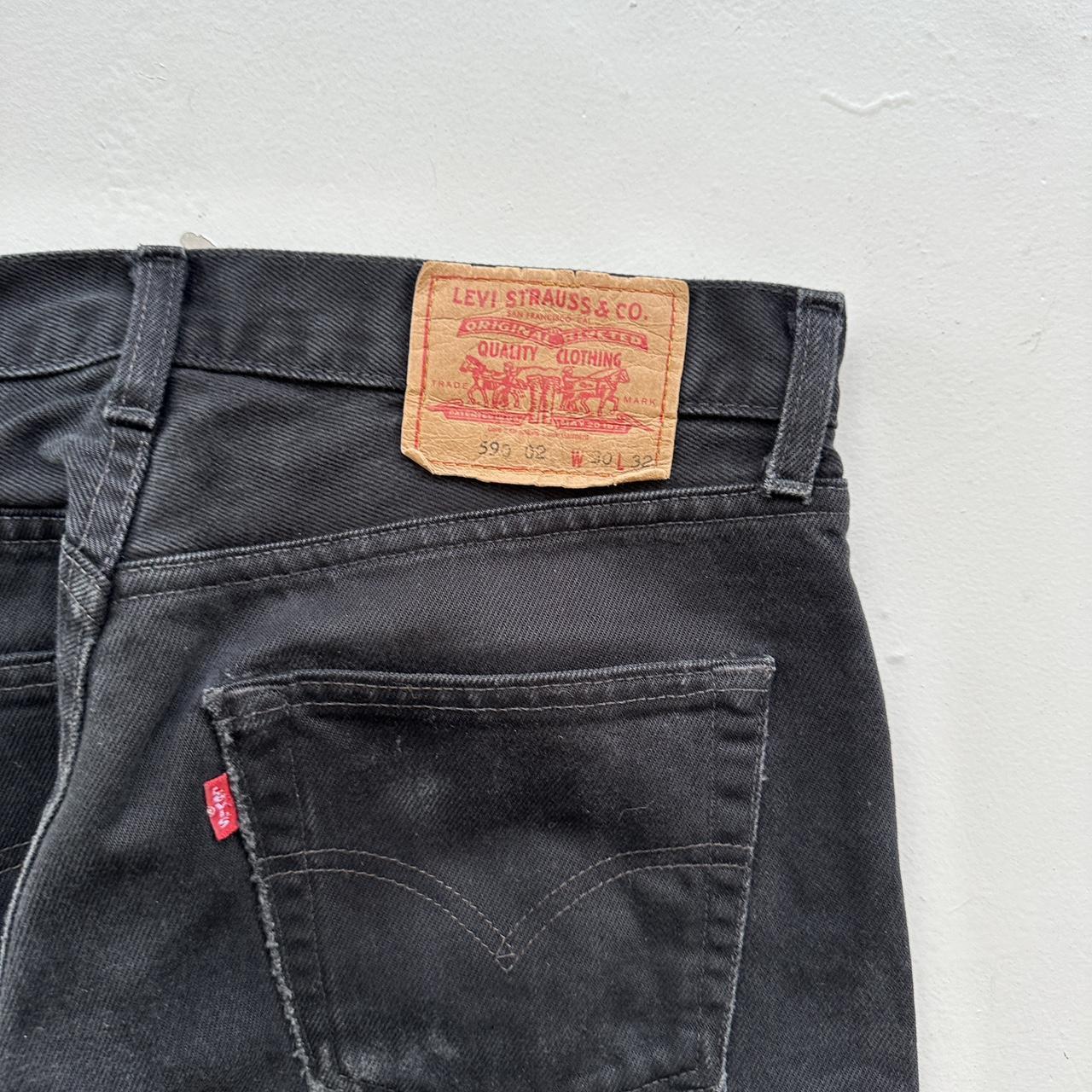 Black Vintage Levi's 590 - 30" x 30"