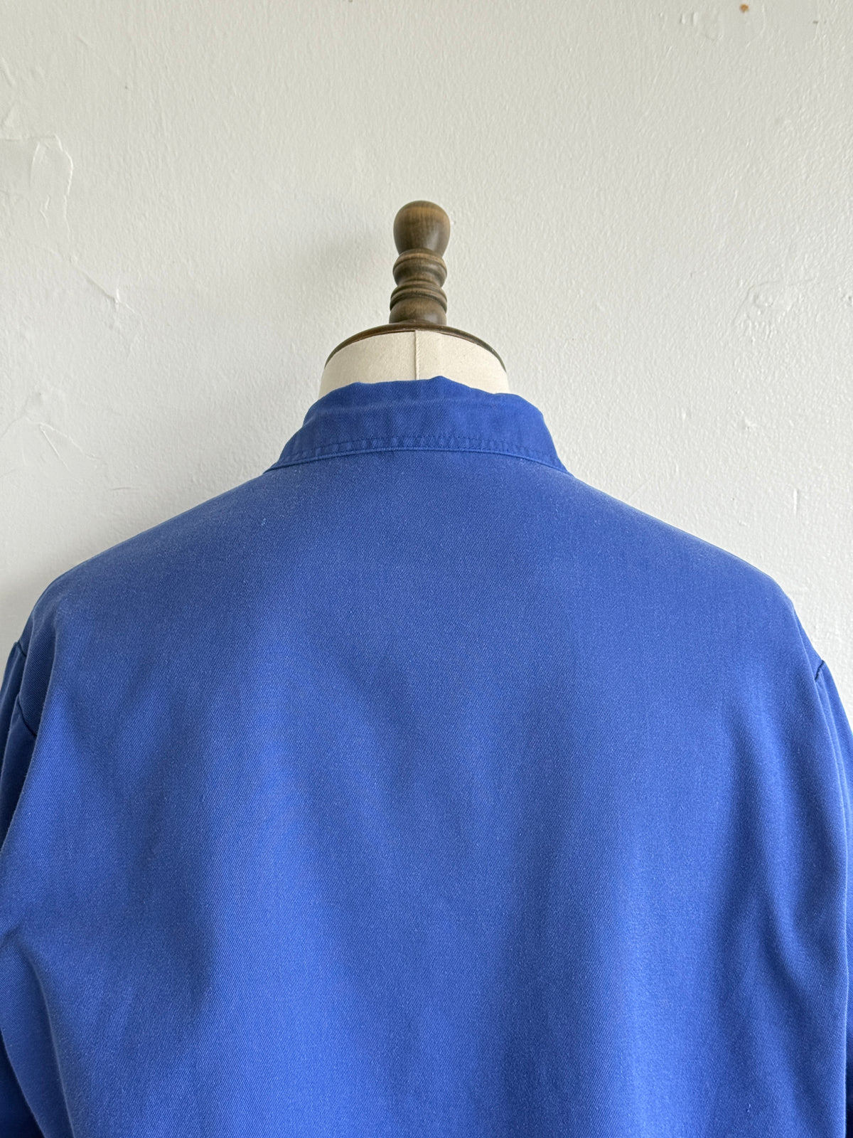 Thrashed Blue French 80's Vintage Workwear Chore Jacket CH516 - Large