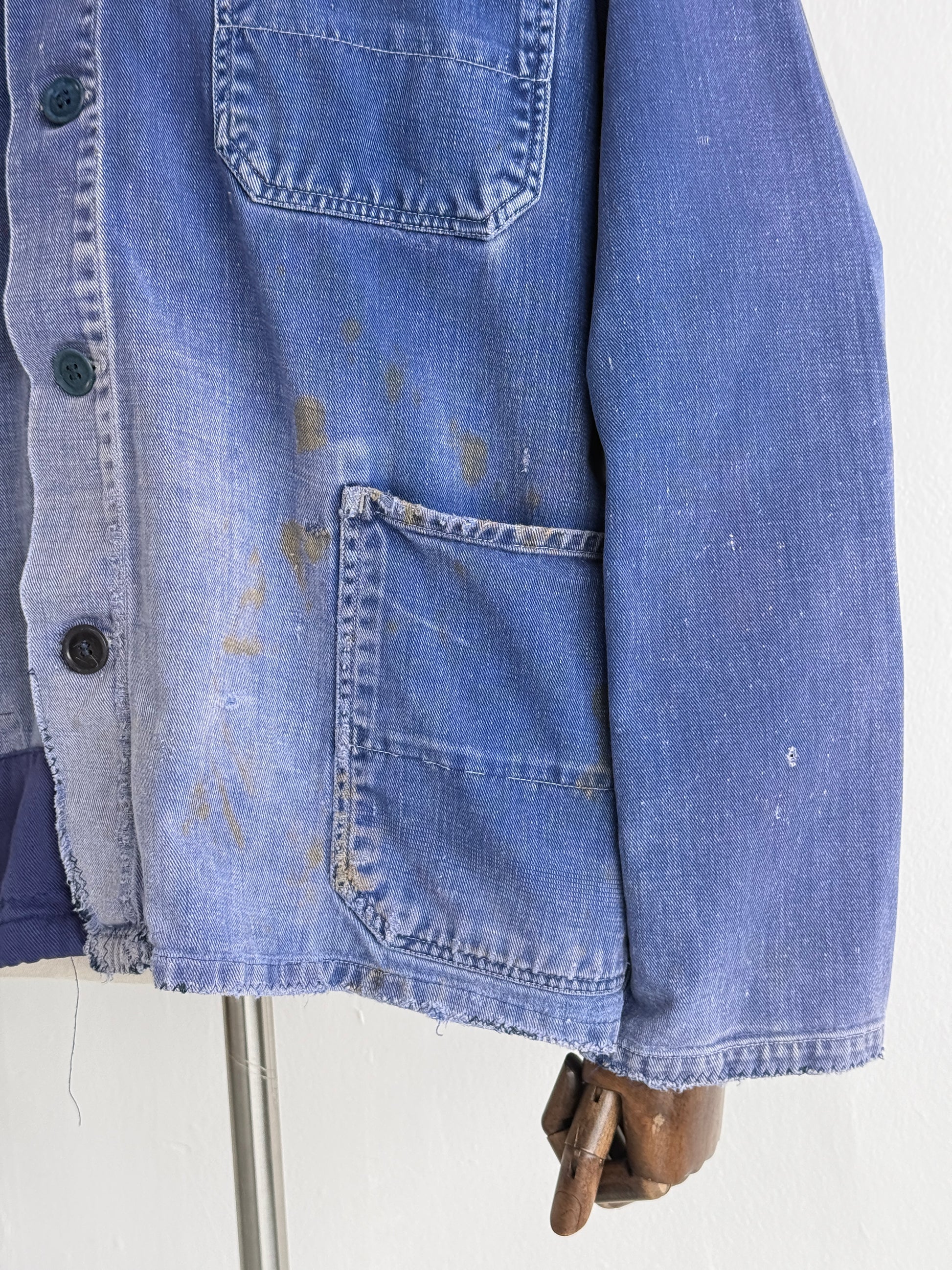 Thrashed Blue French 60's/70's Vintage Workwear Chore Jacket CH384 - Medium