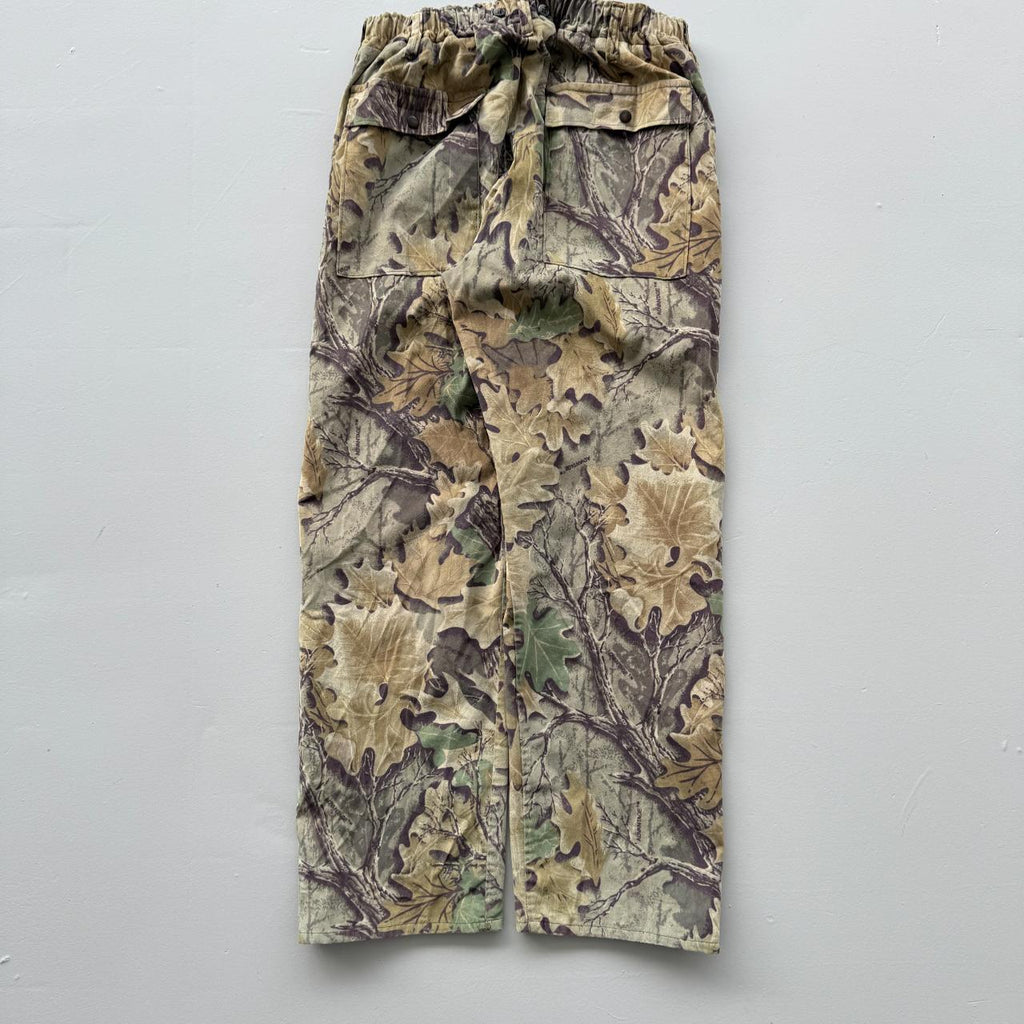 Pella Real Tree Camo Leaf Design 90's Cargo Pants - 35" x 30"