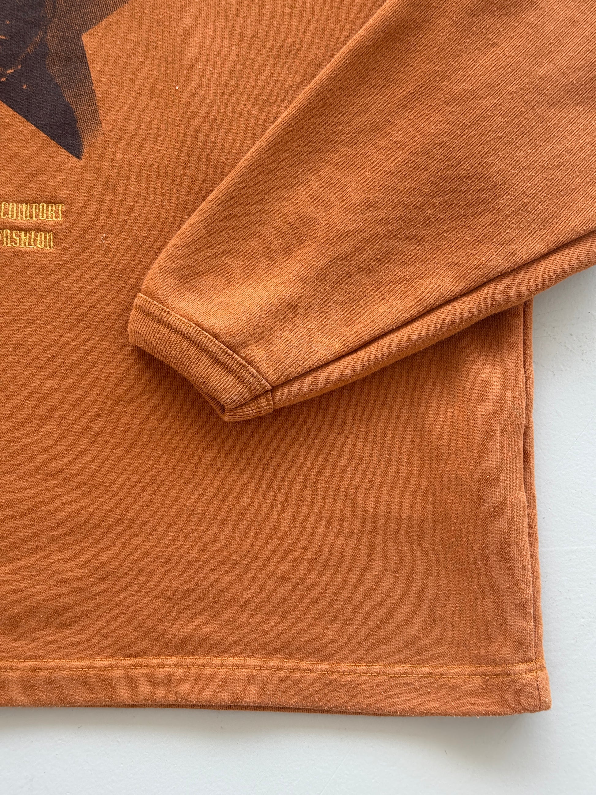 Chevignon Classics Comfort Spirit Fashion 90's Vintage Graphic Sweatshirt - Larg