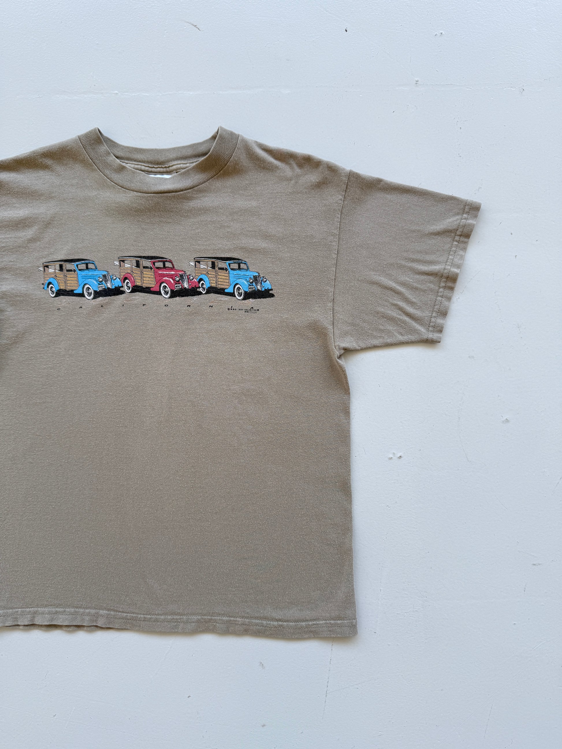 Beige California 00's Vintage Graphic Cars T-Shirt - Medium