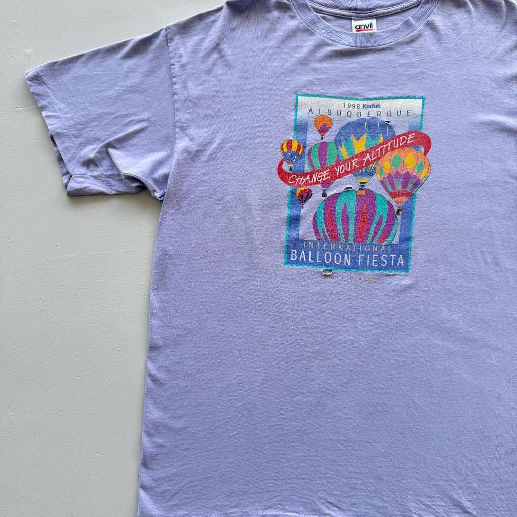 Lilac / Purple Thrashed Balloon Festival Vintage 90s T-shirt - XL