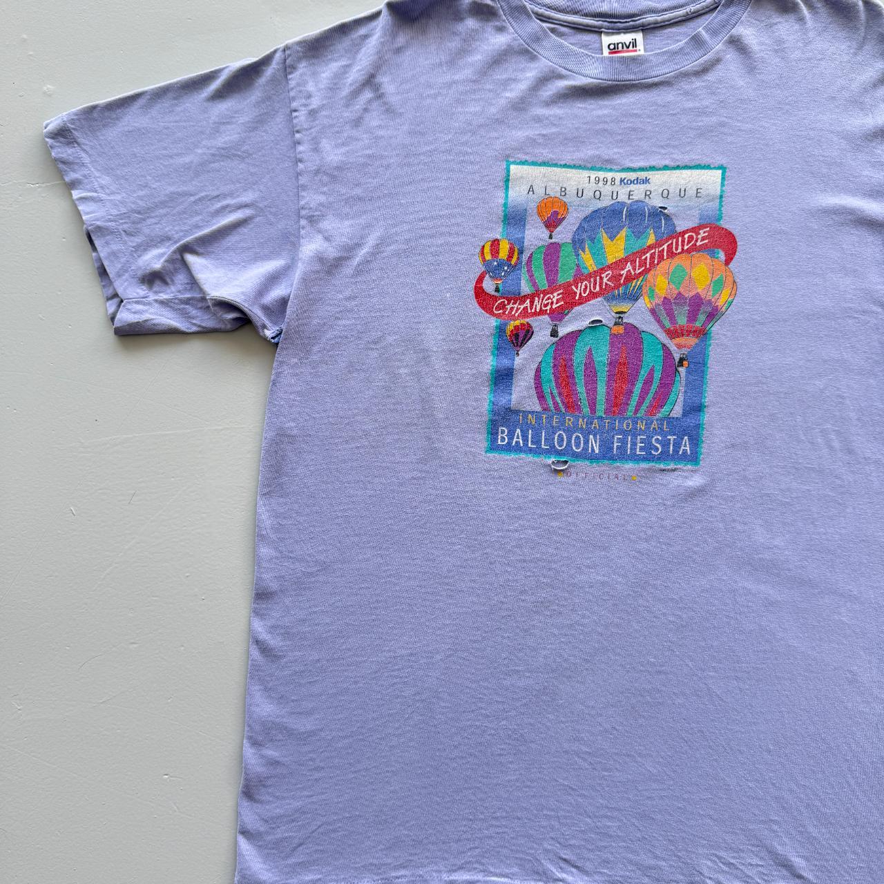 Lilac / Purple Thrashed Balloon Festival Vintage 90s T-shirt - XL