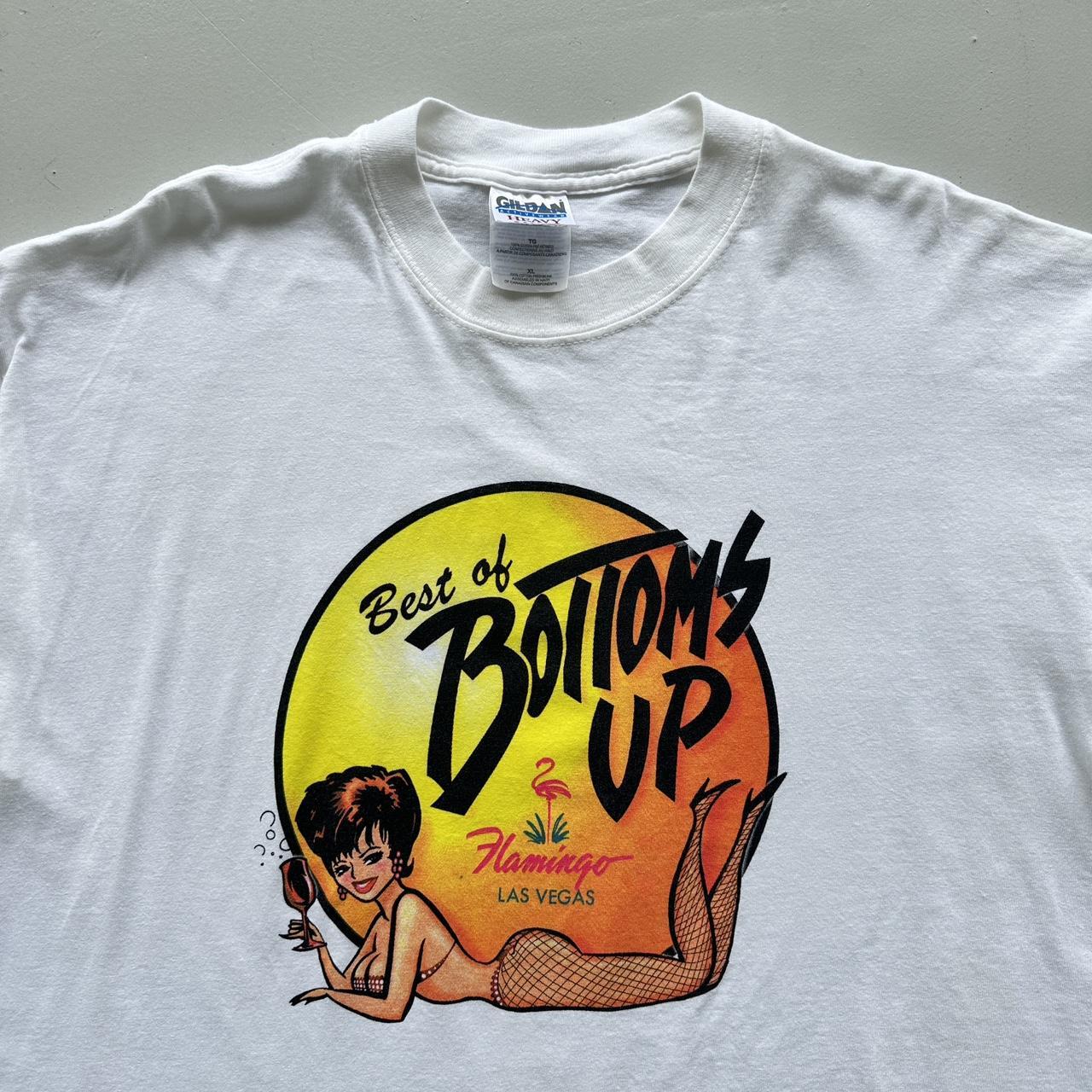 White Bottom's Up Pin Up Casino 00's Vintage T-shirt - XL
