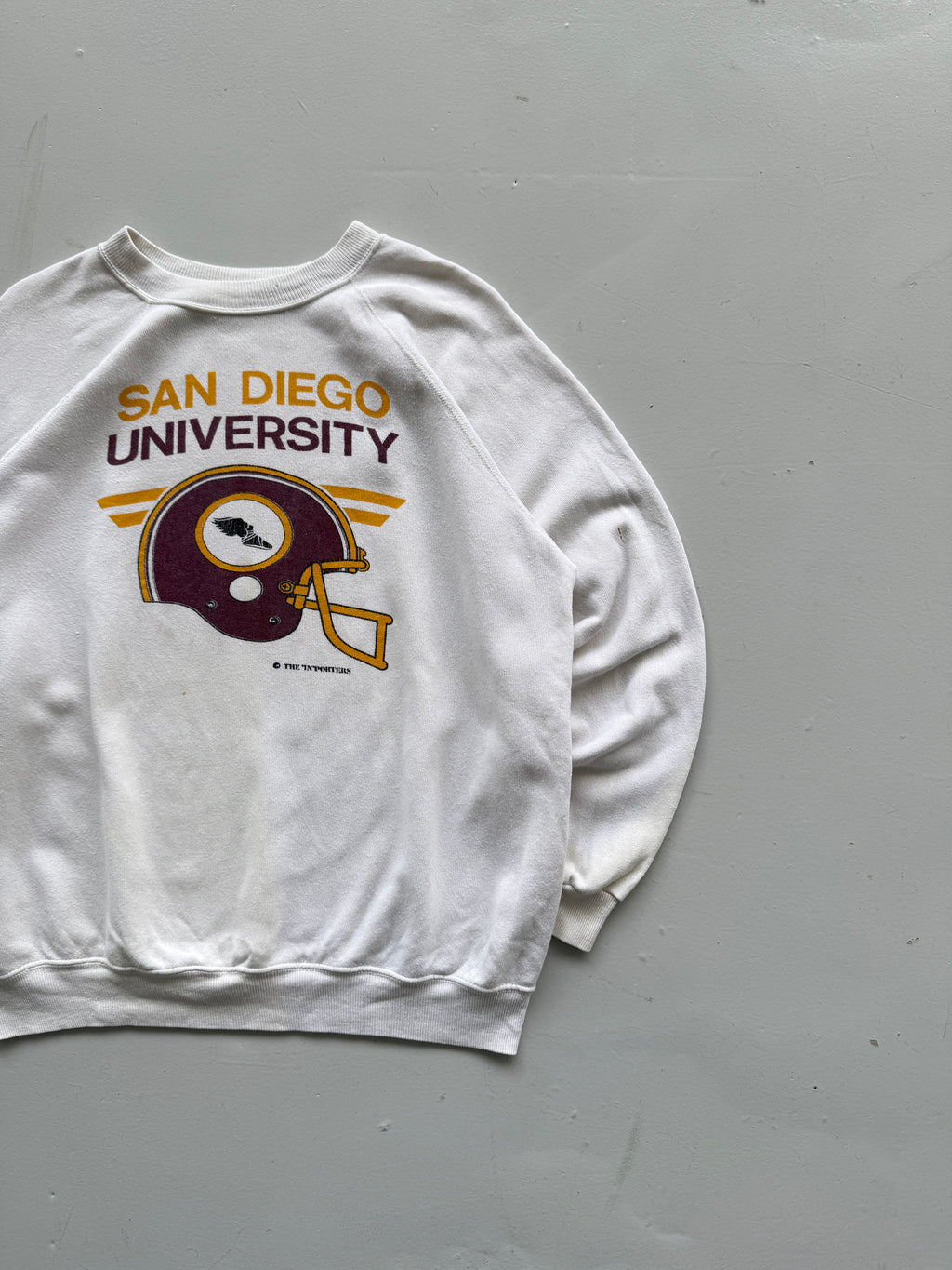 White San Diego College Football 80's Vintage Graphic T-Shirt - Medium