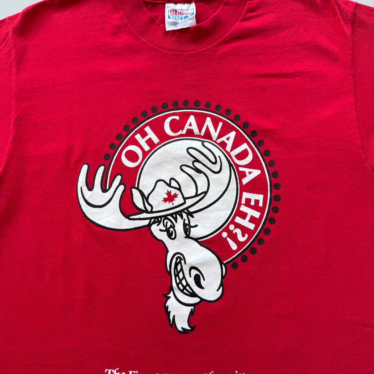 Red Canada Moose Tourist Vintage 90s T-shirt - Medium