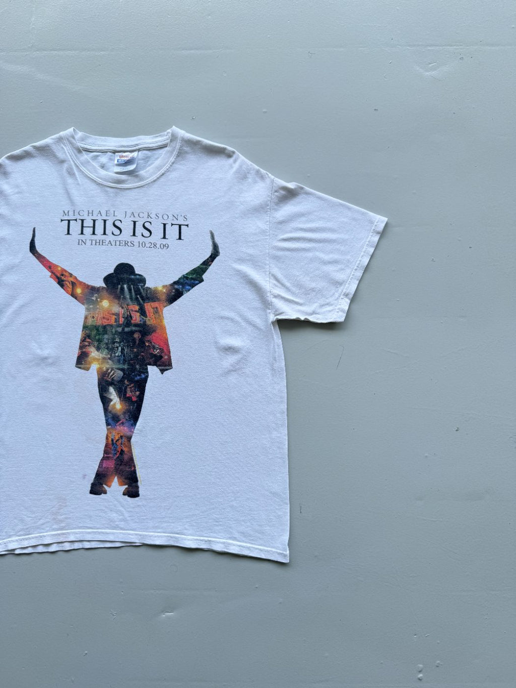 Hanes Michael Jackson's This Is It 2009 Vintage T-Shirt - Large