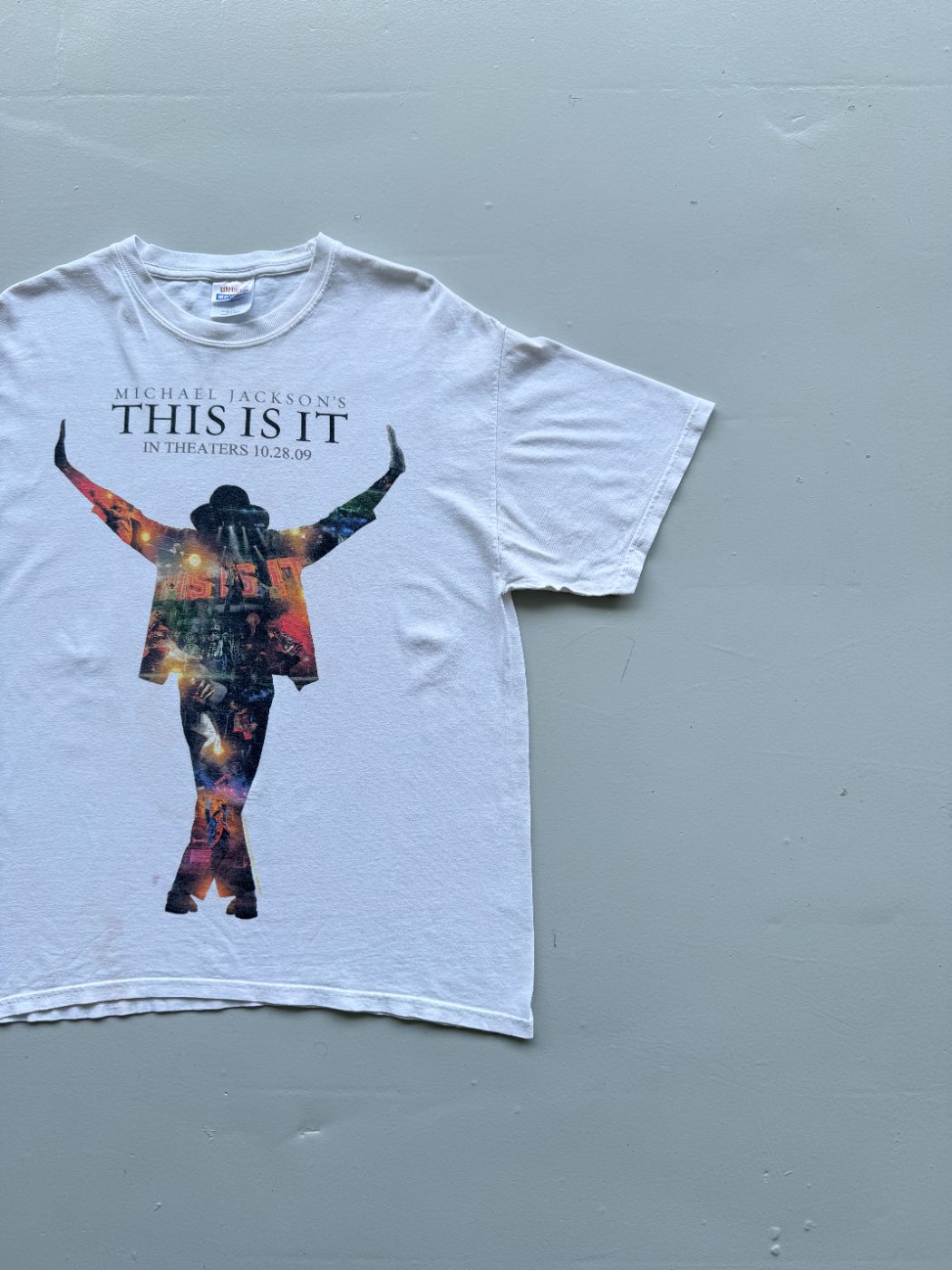 Hanes Michael Jackson's This Is It 2009 Vintage T-Shirt - Large