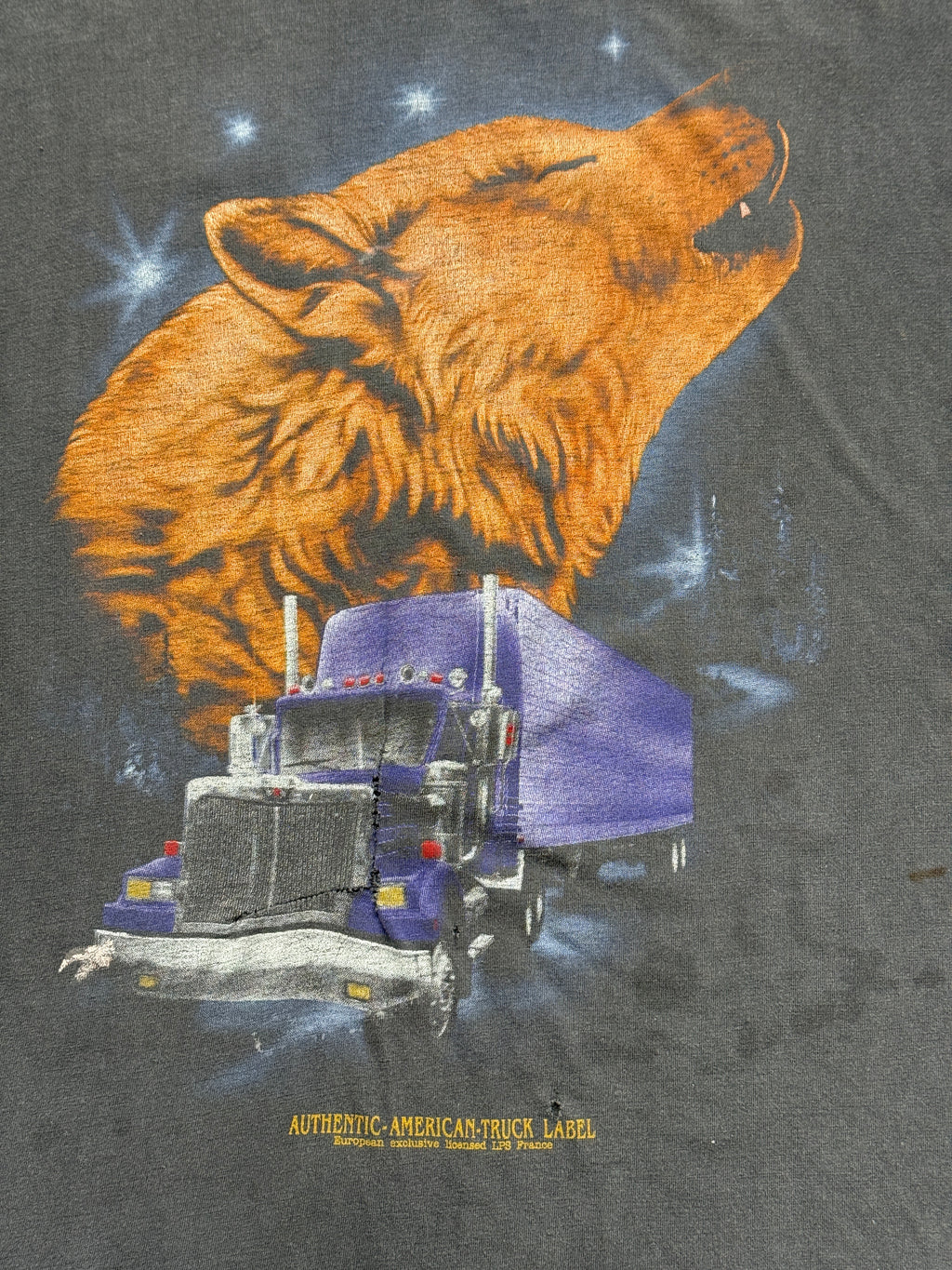 Faded Wolf & Truck 90's Vintage Graphic T-Shirt - Medium