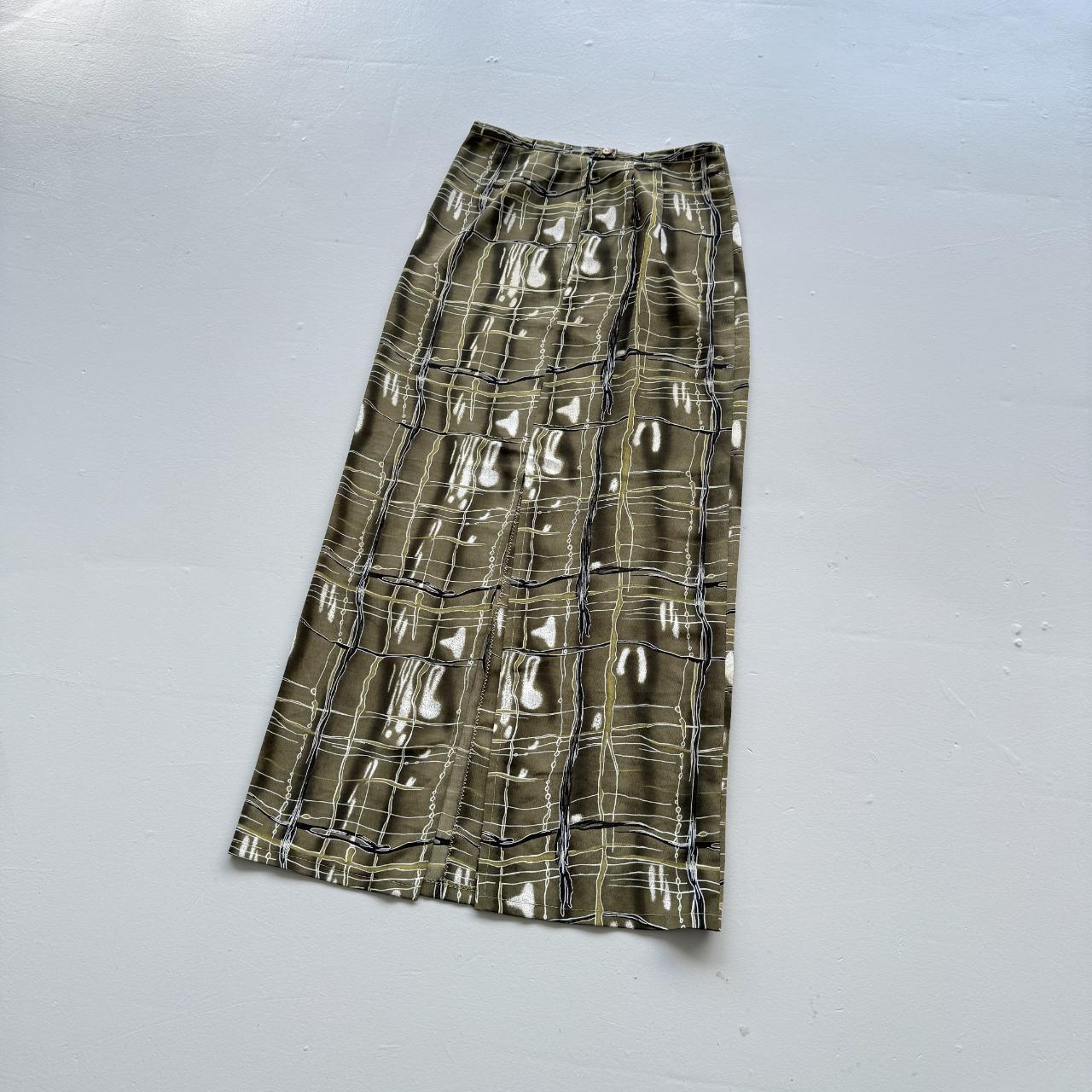 Green Lightweight Summer Vintage Maxi Skirt - Size 8 - 26” x 30”