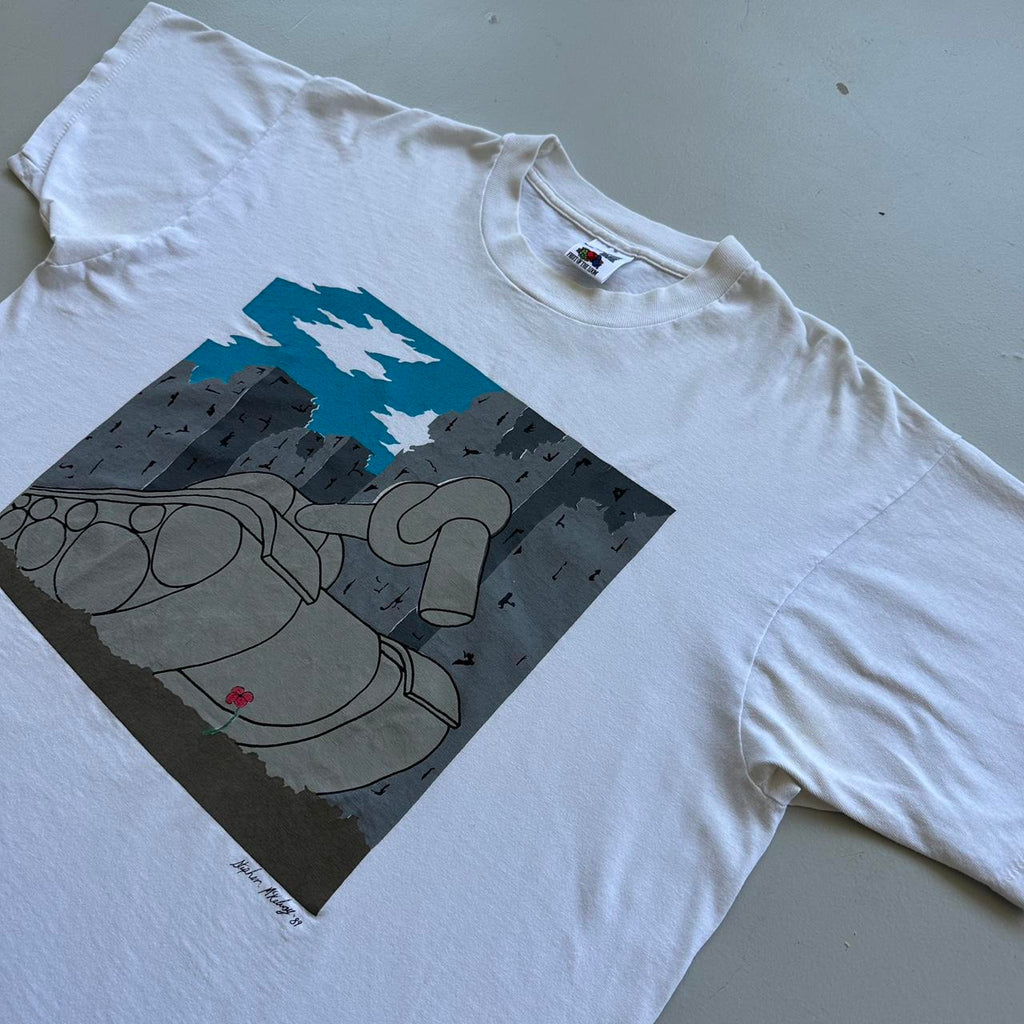 White Stephen Mckelroy 1989 Vintage War/Peace T-shirt - XL