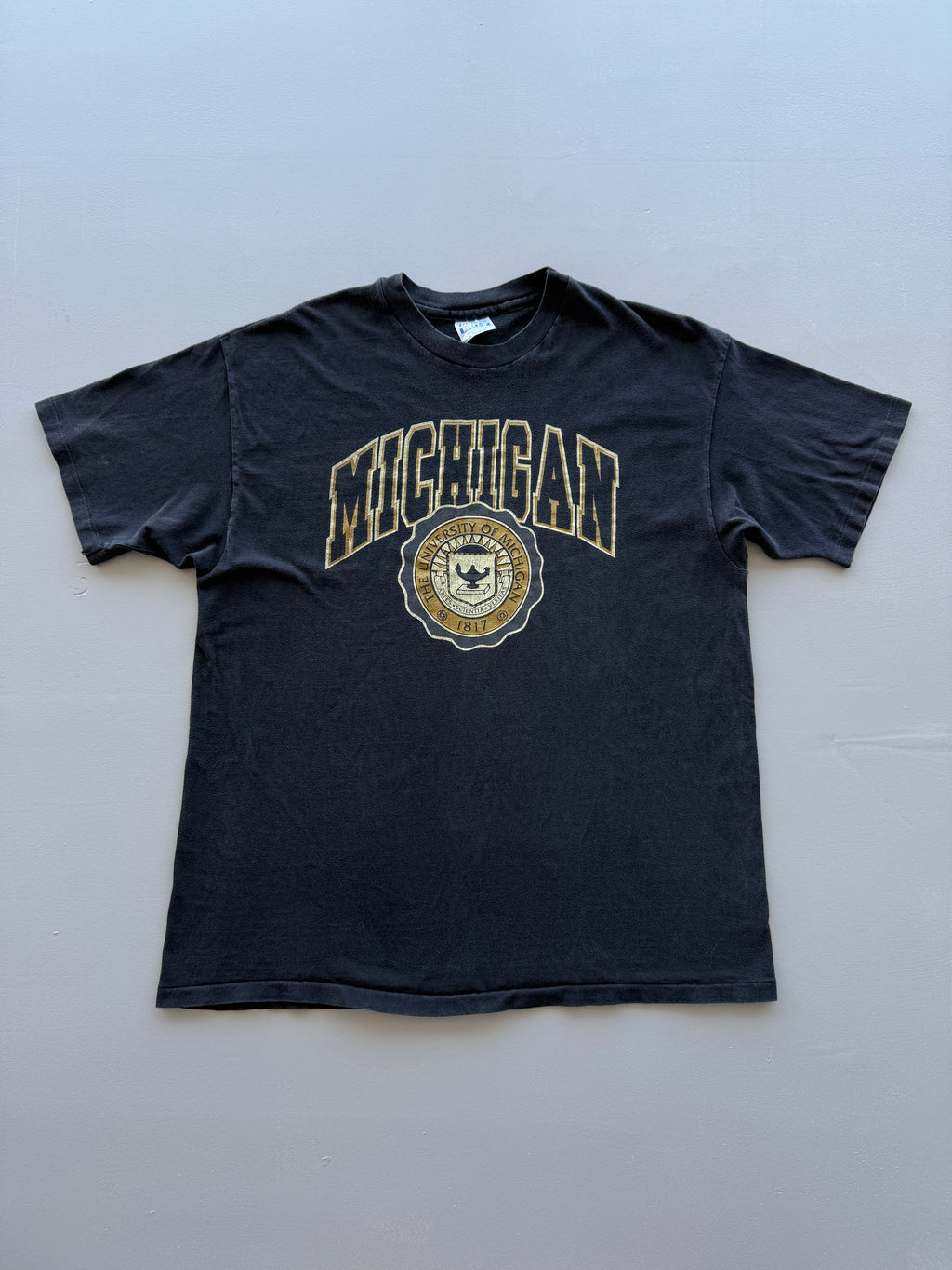 Black University of Michigan 90's Vintage Single Stitch Graphic T-Shirt - Large