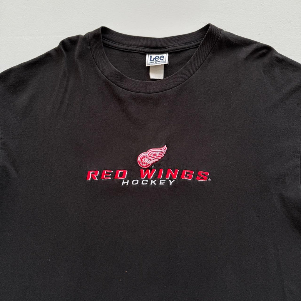 Black Red Wings Hockey 00s Vintage Graphic T-Shirt - XL