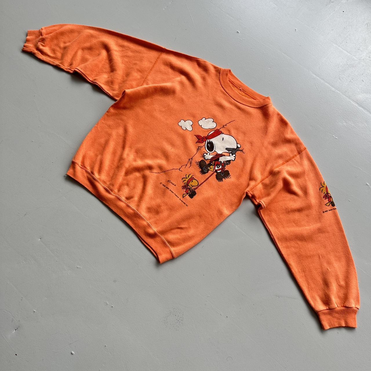 Orange Rare 80’s Vintage Snoopy Peanuts Rock Climbing Graphic Sweatshirt - XL