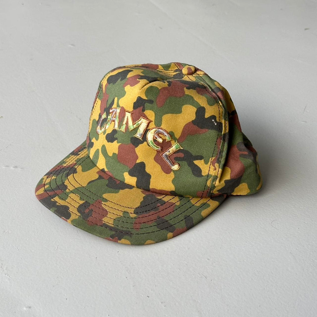 Camouflage Camel Cigarettes 90s Vintage Cotton SnapBack Trucker Cap