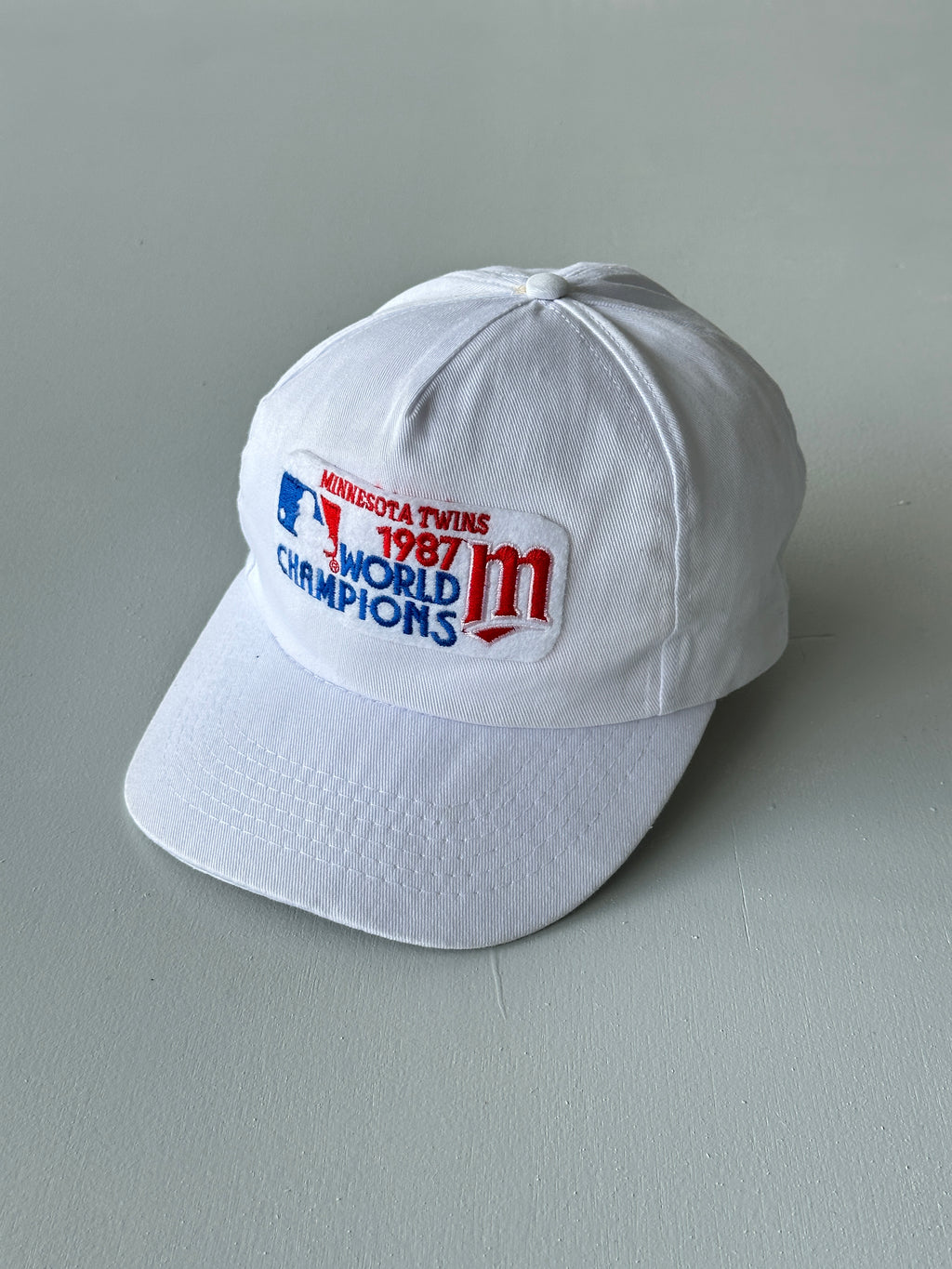 White Minnesota Twins 1987 World Champions Vintage SnapBack Trucker Cap